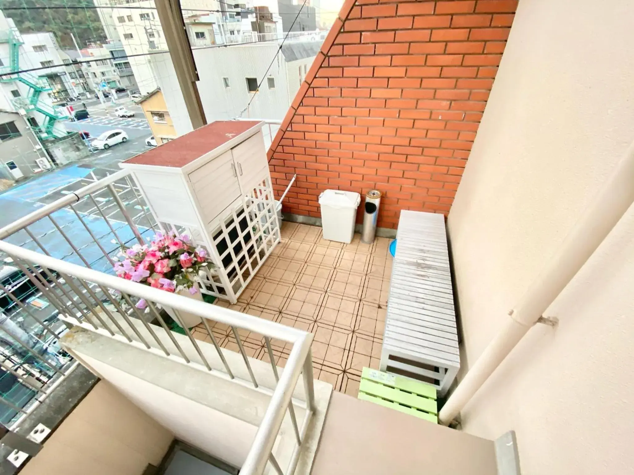 Balcony/Terrace in GuestHouse017徳島個室 飲食街中心 阿波踊り会館7分 文理&徳島大学 アスティとくしま車8分 Balcony/Terrace in GuestHouse017徳島個室 飲食街中心 阿波踊り会館7分 文理&徳島大学 アスティとくしま車8分