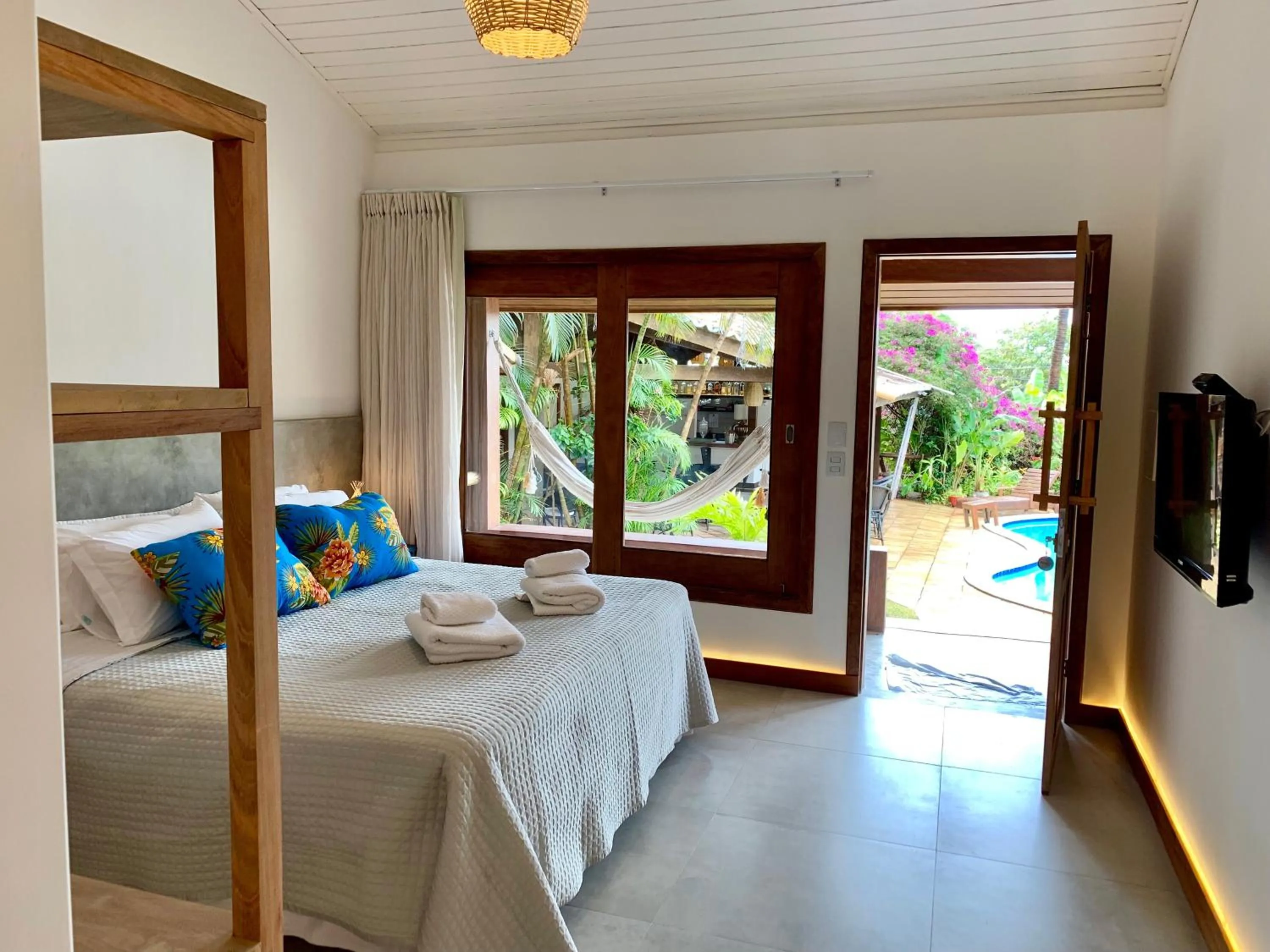 Bedroom, Bed in Pousada Tartaruga Boutique Hotel