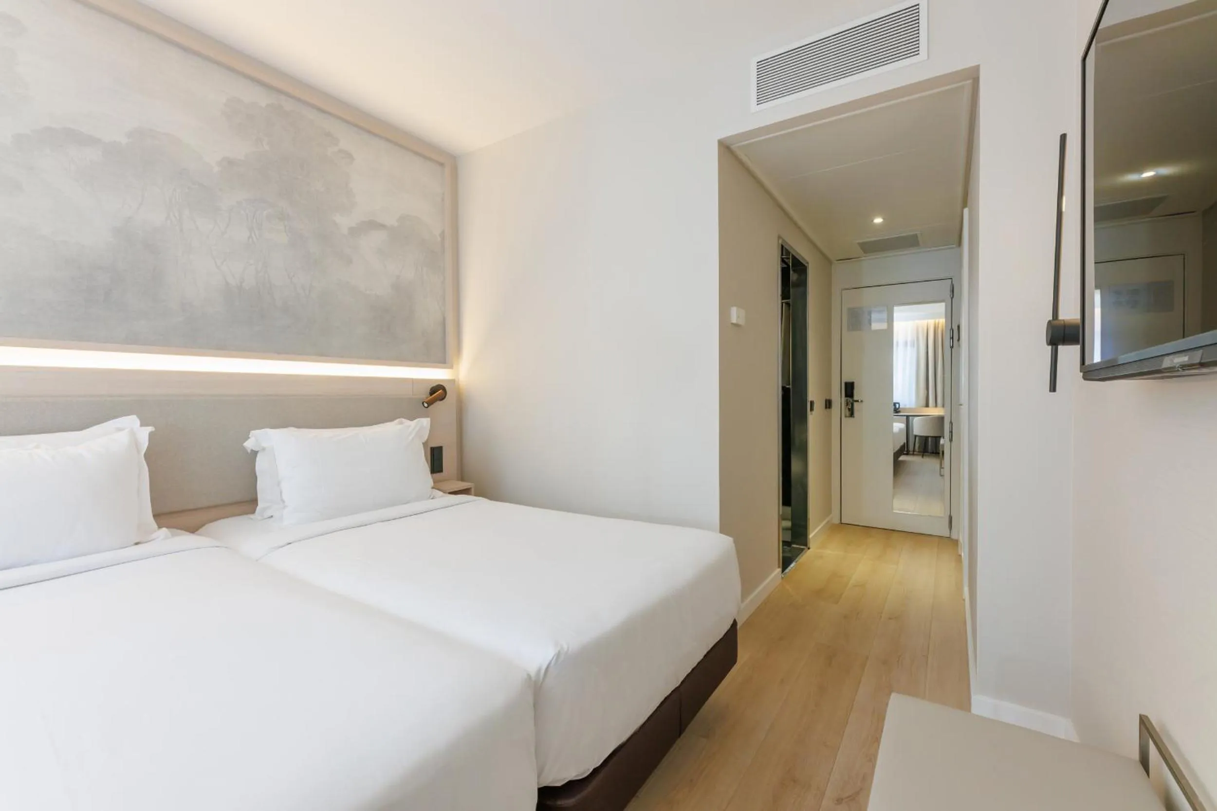 Bed in Hotel Vilamarí