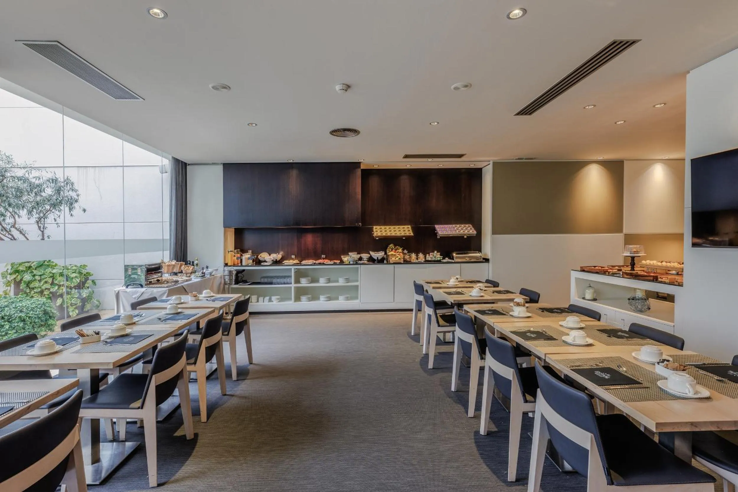 Restaurant/places to eat in Hotel Vilamarí