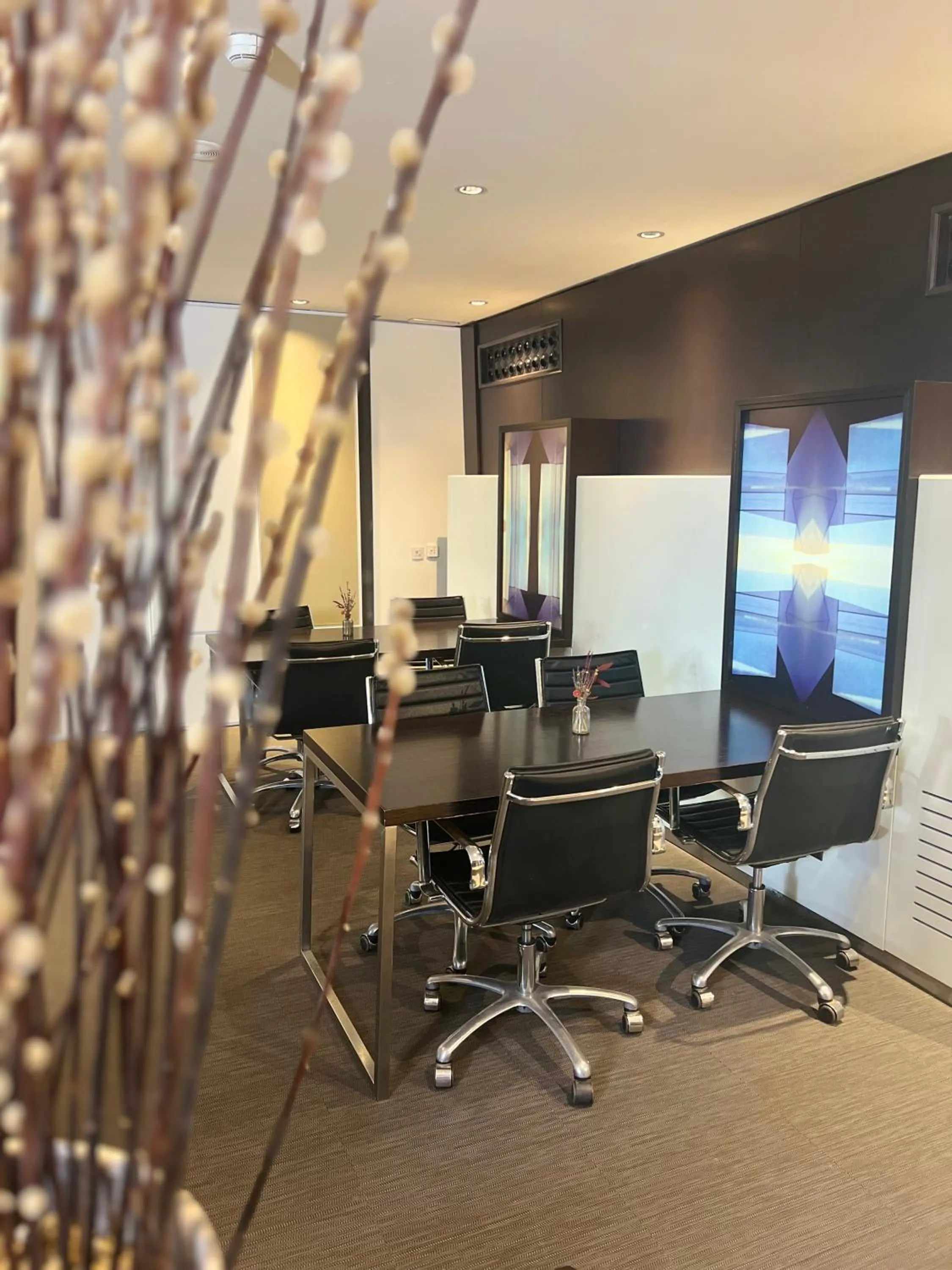 Seating area in Hotel Vilamarí