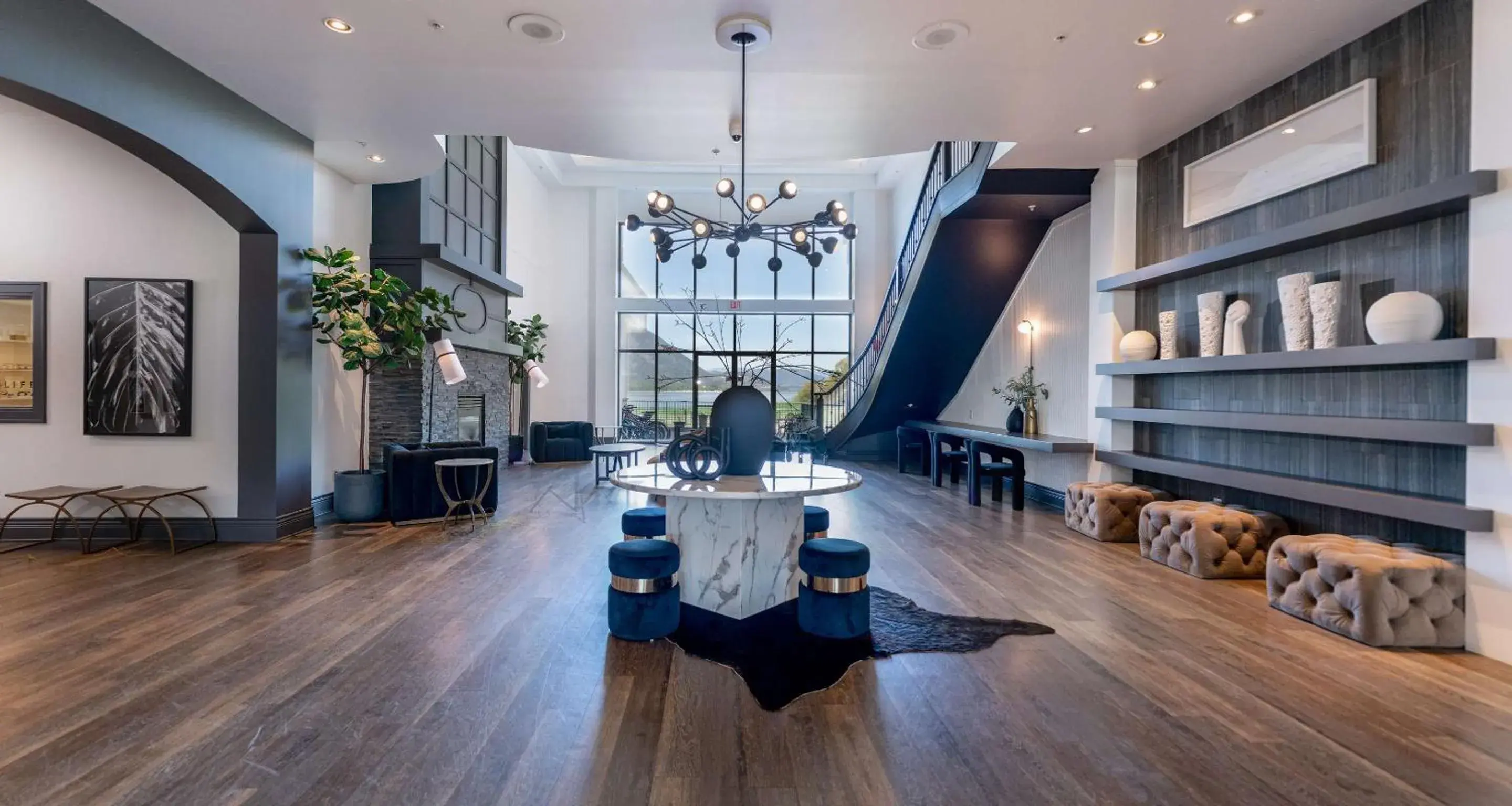 Lobby or reception in Prestige Harbourfront Resort, WorldHotels Luxury Lobby or reception in Prestige Harbourfront Resort, WorldHotels Luxury