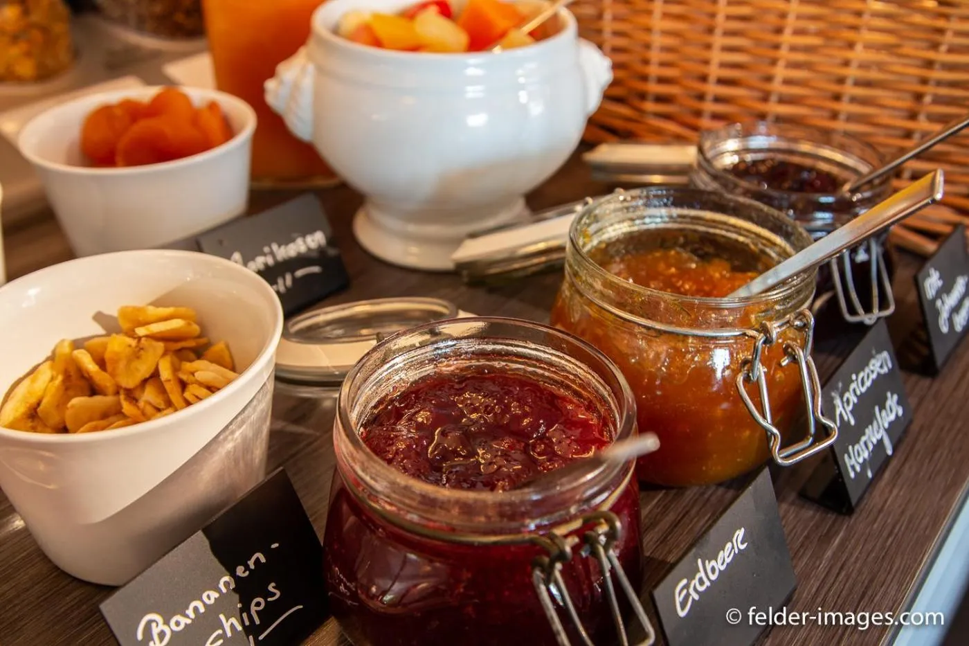 Food and drinks in Bergers Airporthotel Memmingen