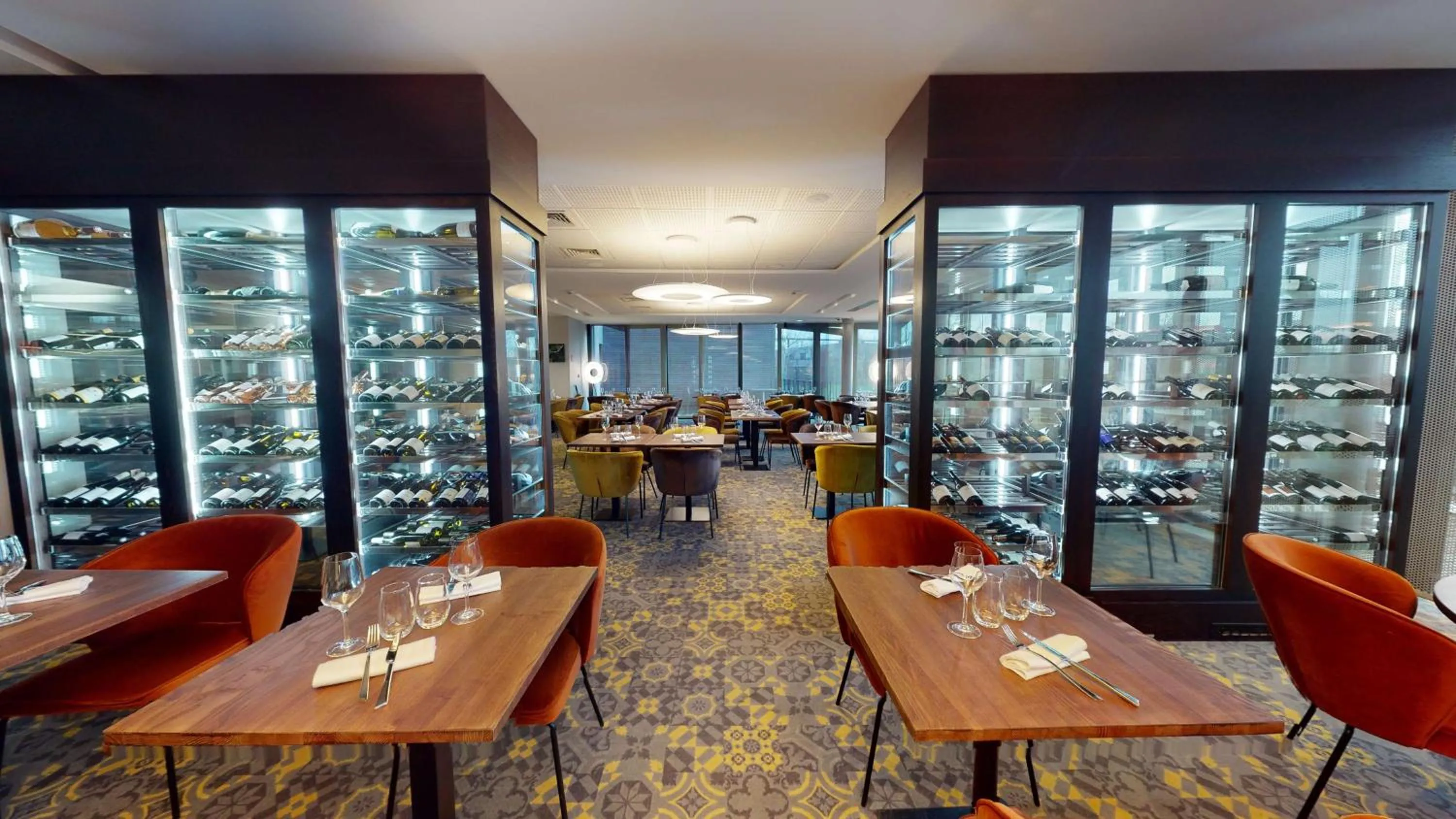 Restaurant/places to eat in DoubleTree by Hilton Lyon Eurexpo