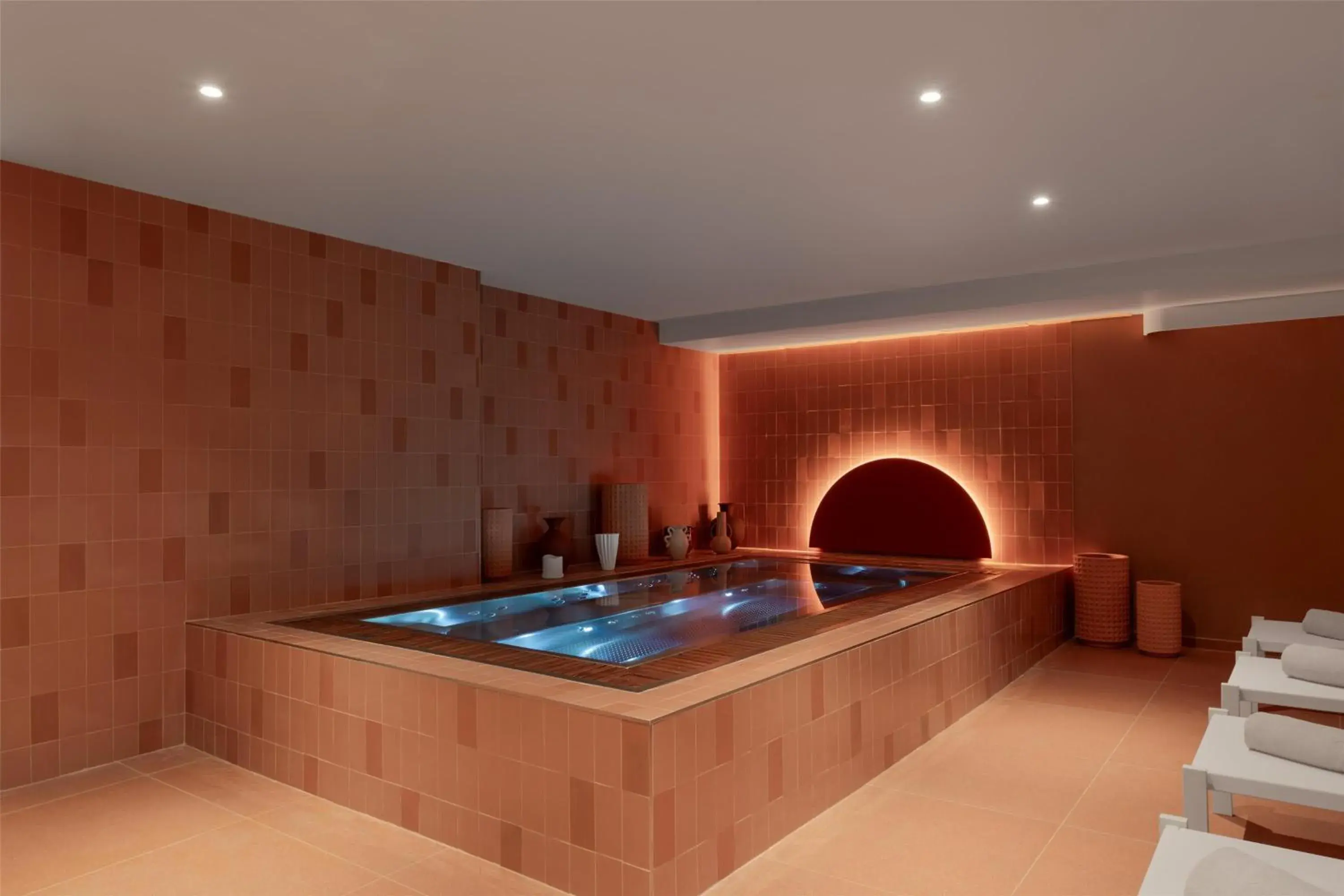 Photo of the whole room in DoubleTree by Hilton Lyon Eurexpo & Spa Photo of the whole room in DoubleTree by Hilton Lyon Eurexpo & Spa