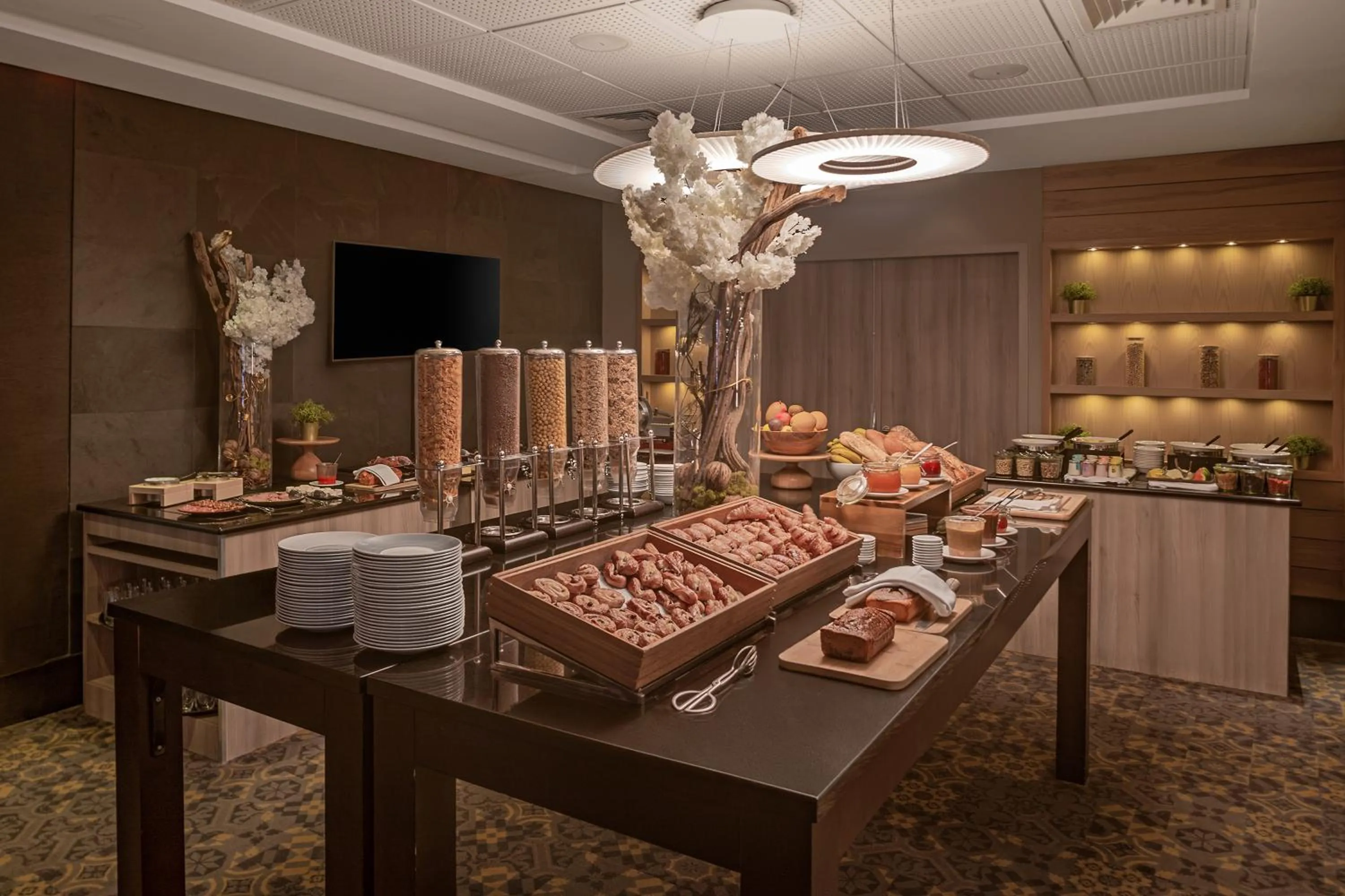 Breakfast in DoubleTree by Hilton Lyon Eurexpo