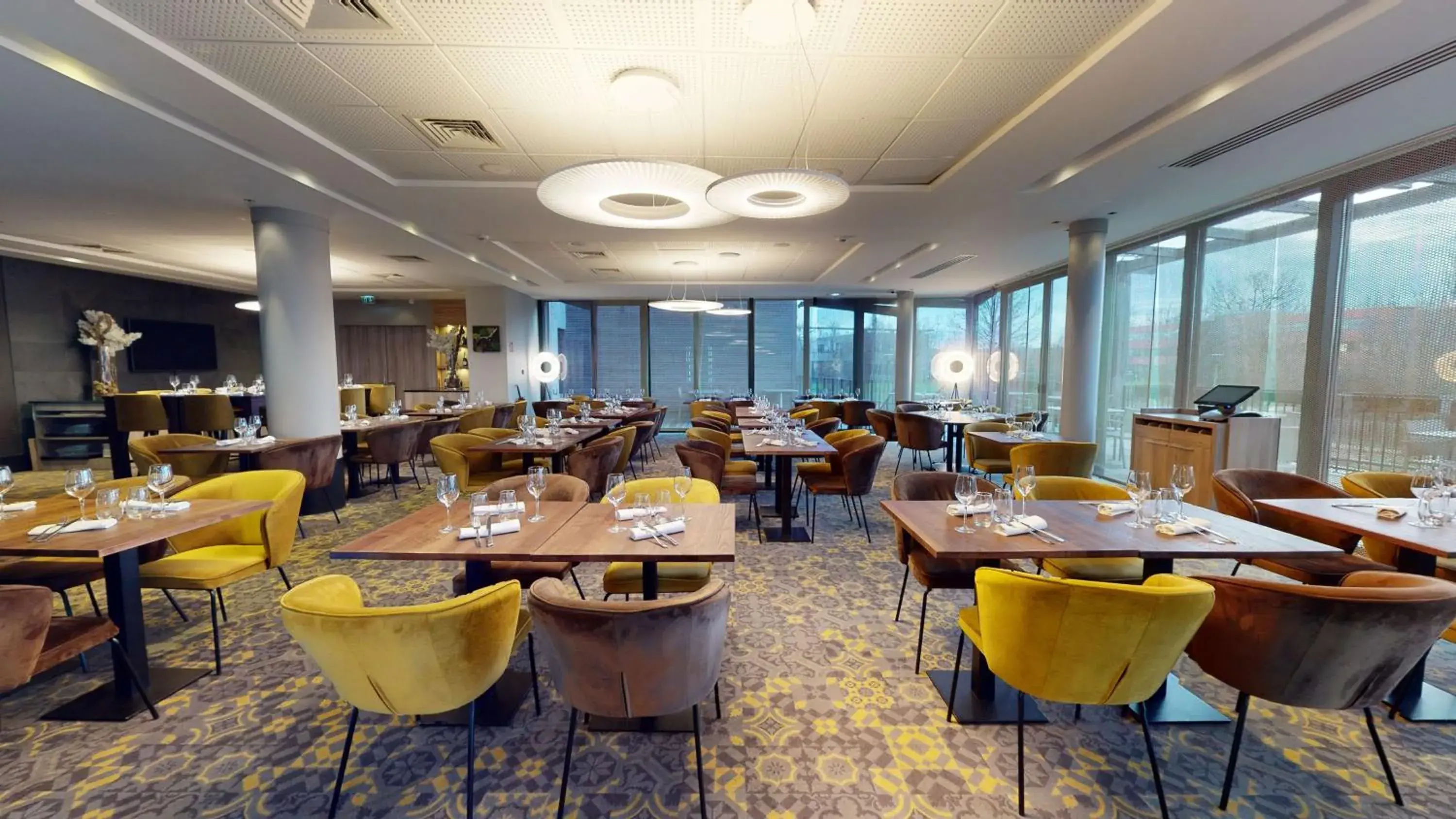 Restaurant/places to eat in DoubleTree by Hilton Lyon Eurexpo Restaurant/places to eat in DoubleTree by Hilton Lyon Eurexpo