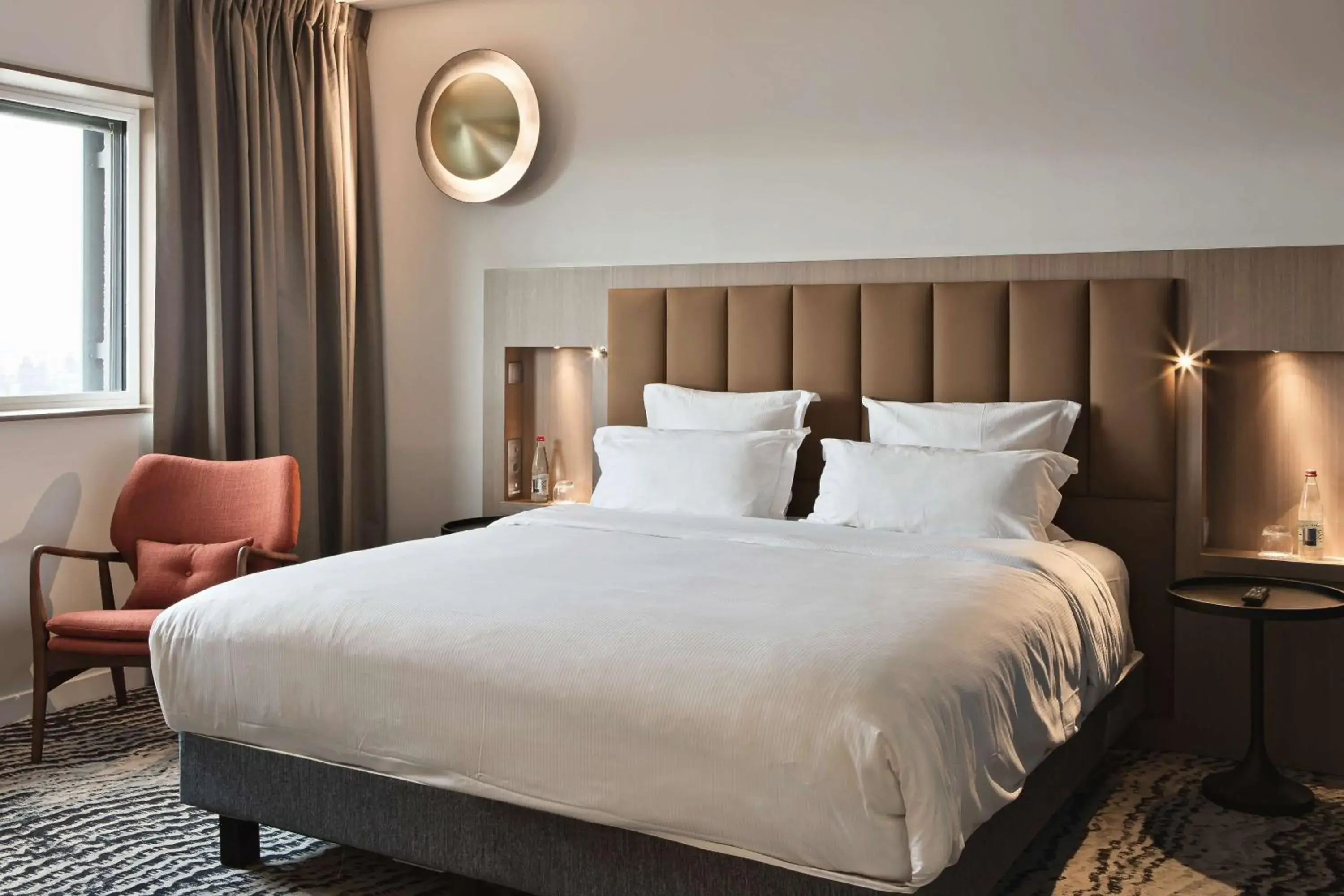Bed in DoubleTree by Hilton Lyon Eurexpo Bed in DoubleTree by Hilton Lyon Eurexpo