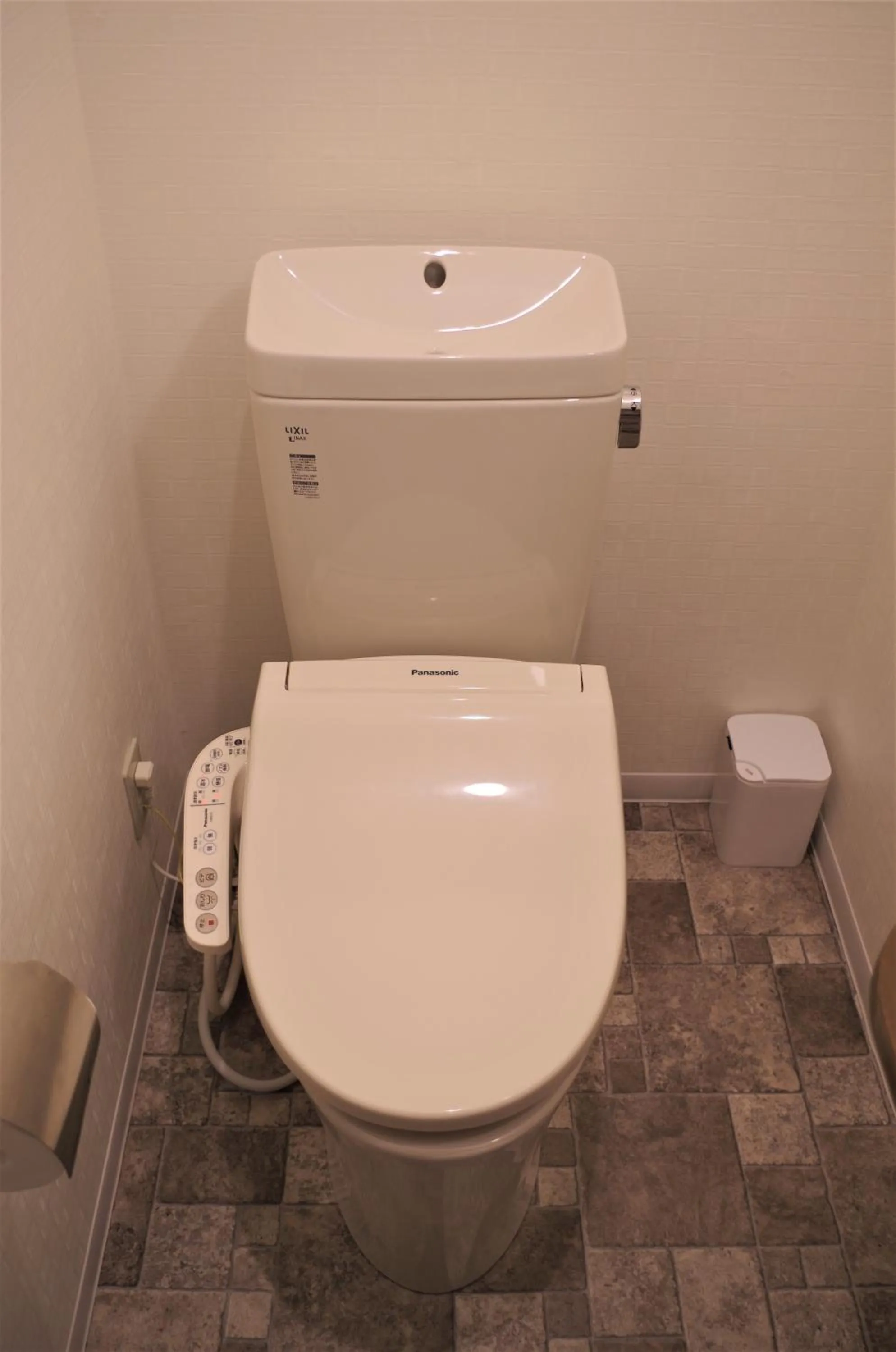 Toilet in Guesthouse POPTONE