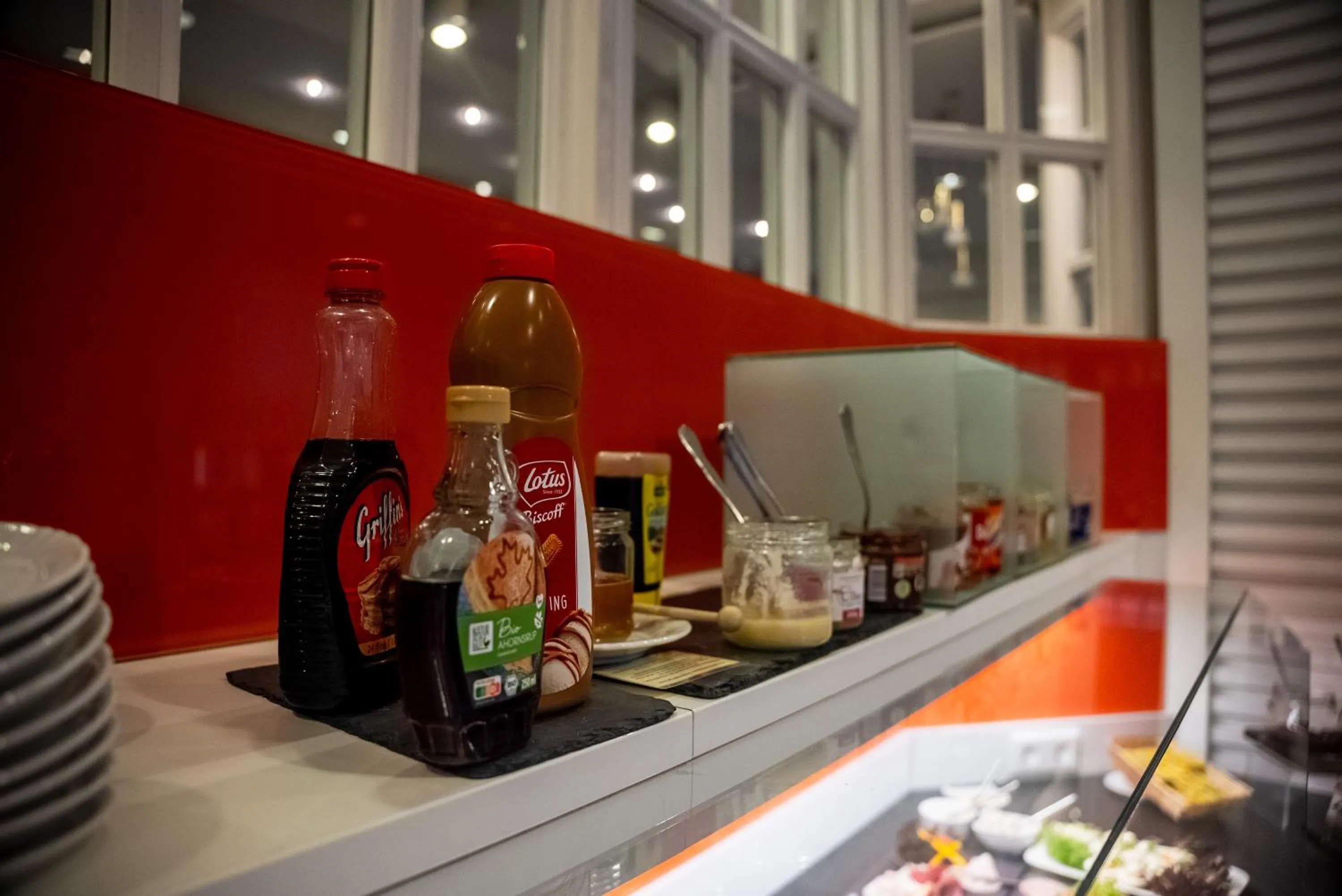 Buffet breakfast in Hotel am Stadtpark