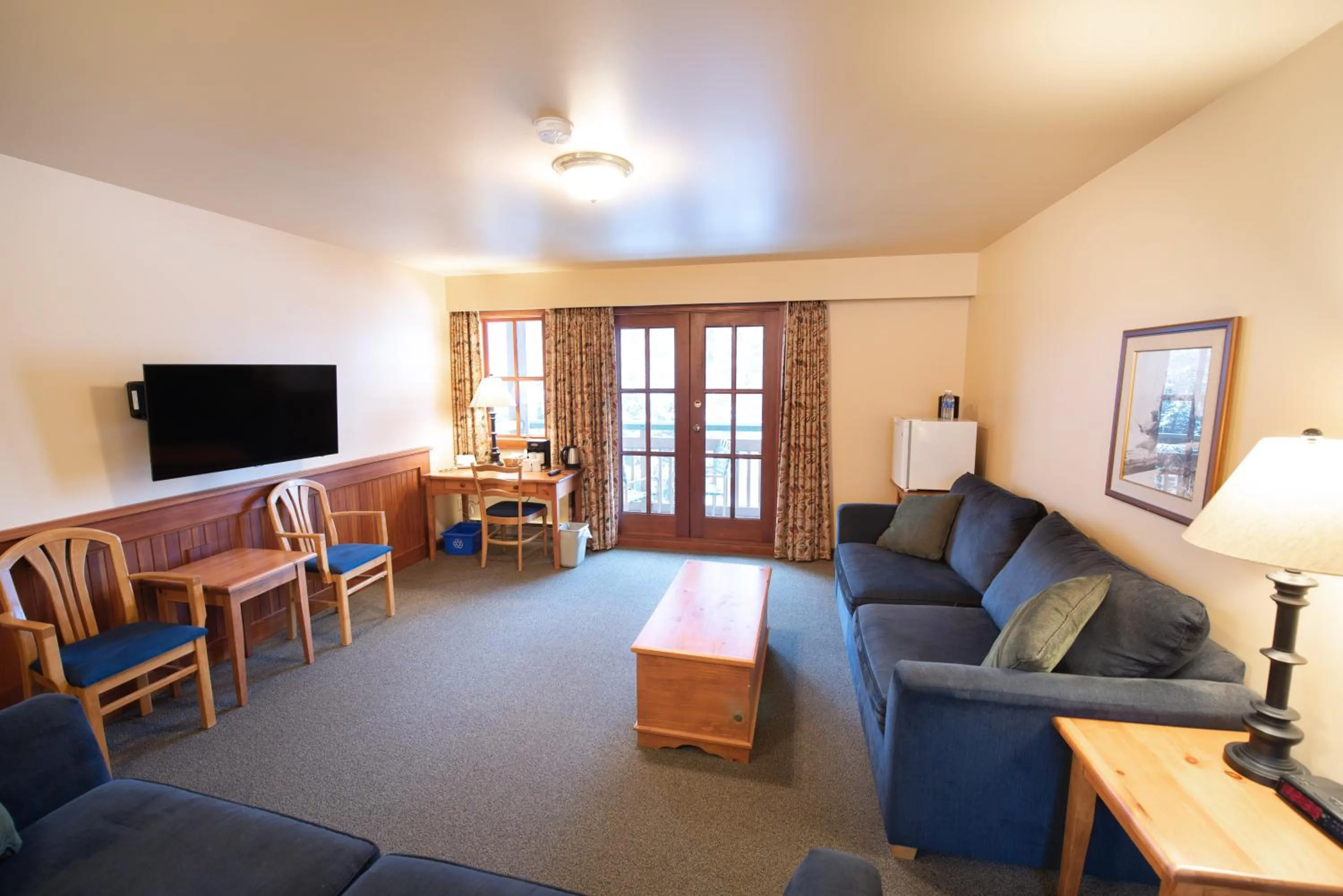 Living room in Painter's Lodge, Trademark Collection by Wyndham