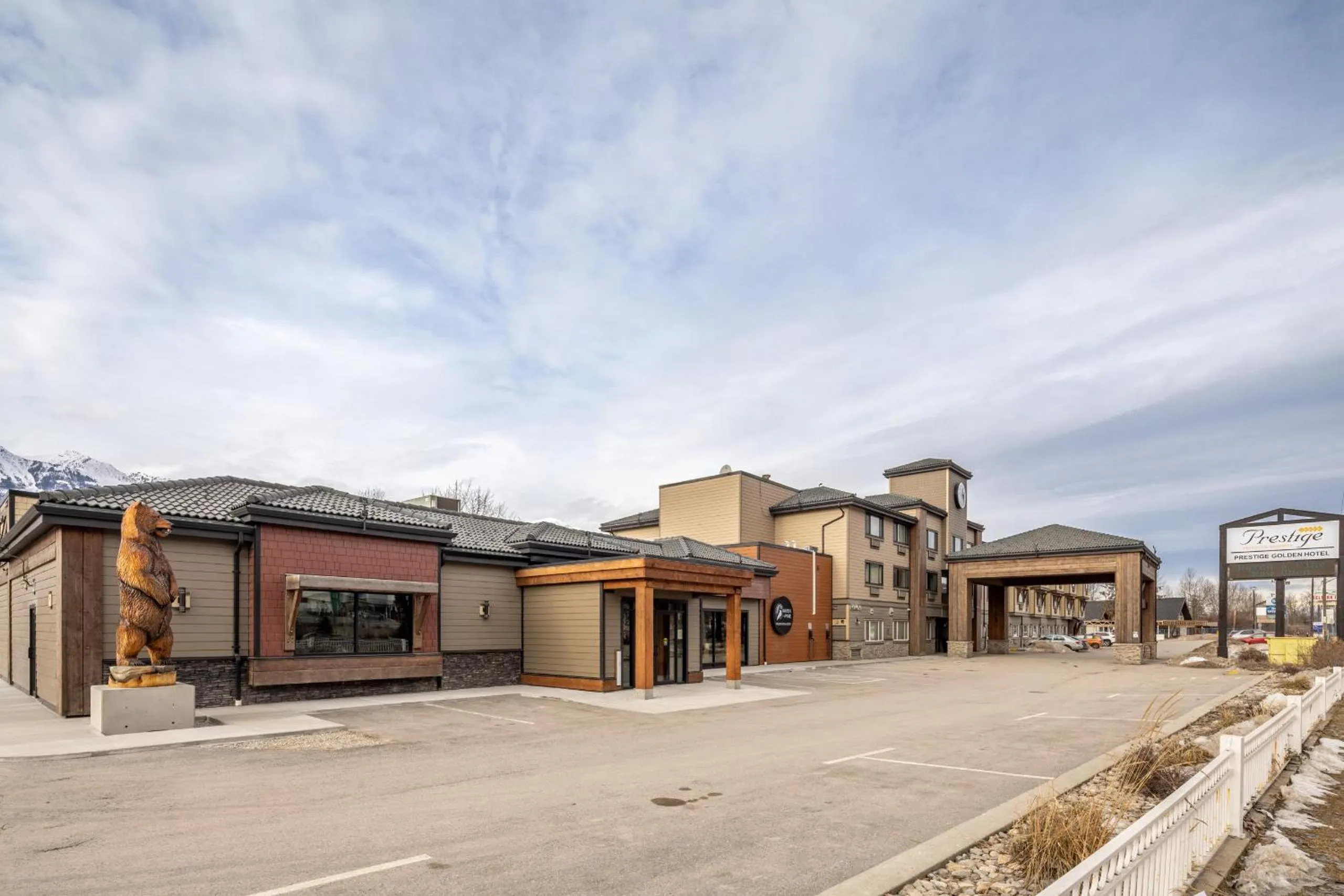 Property building in Prestige Golden Hotel