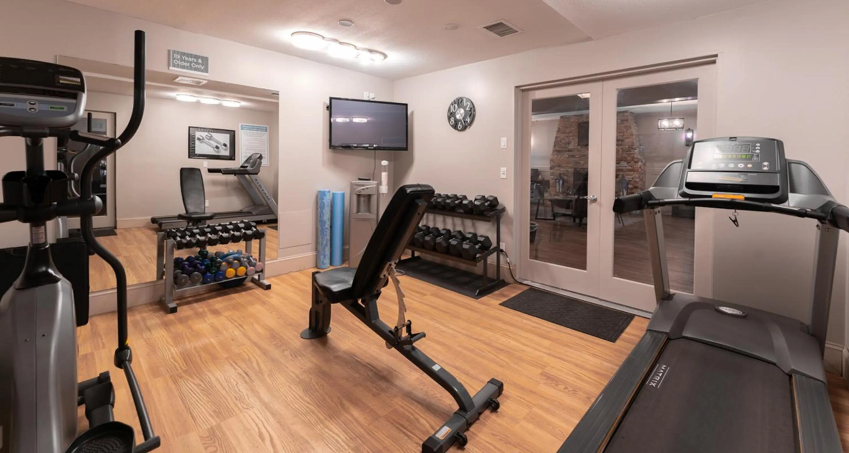 Fitness centre/facilities in Prestige Golden Hotel