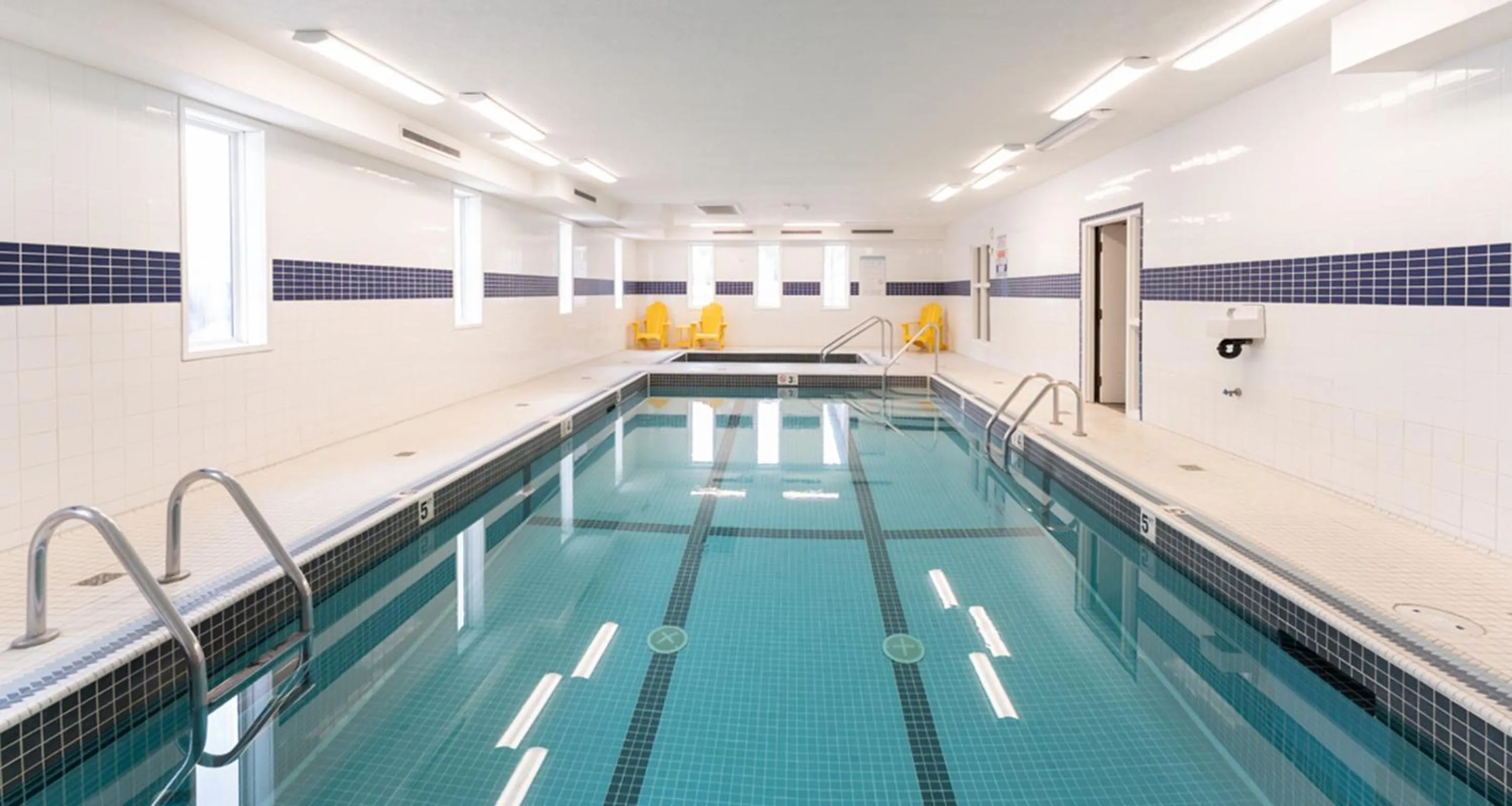 Swimming pool in Prestige Golden Hotel