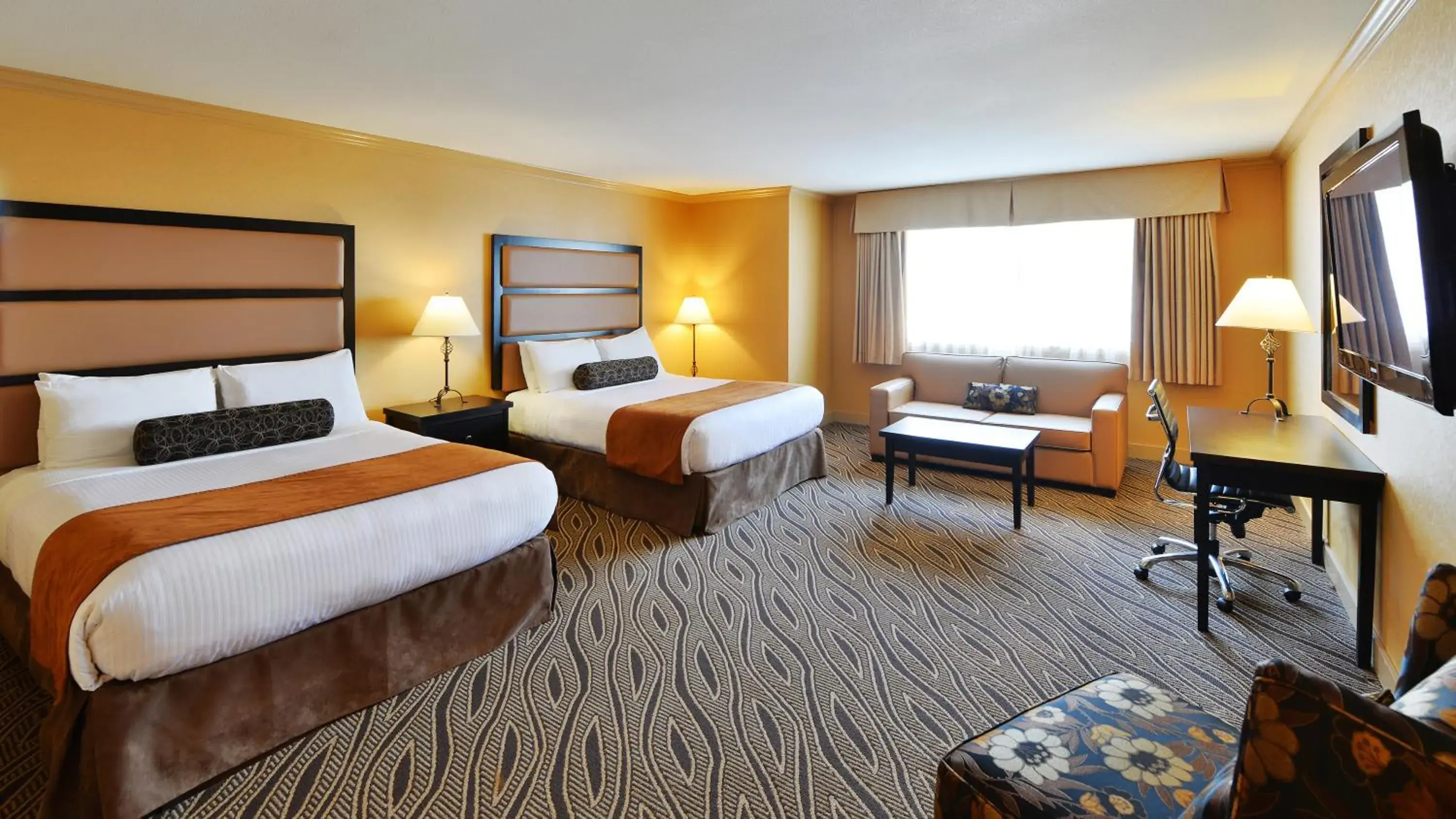 Photo of the whole room, Bed in Prestige Golden Hotel Photo of the whole room, Bed in Prestige Golden Hotel