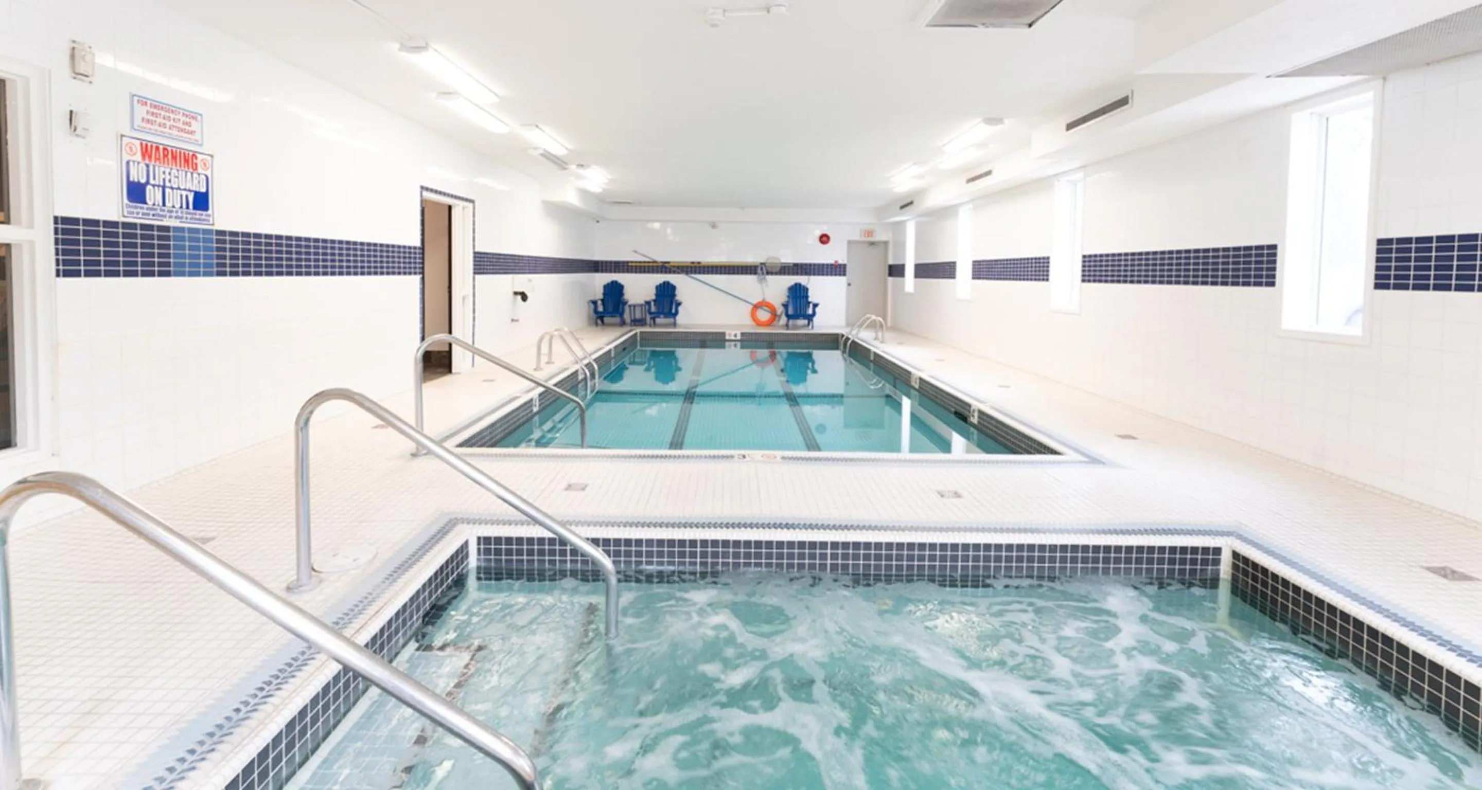 Swimming pool in Prestige Golden Hotel