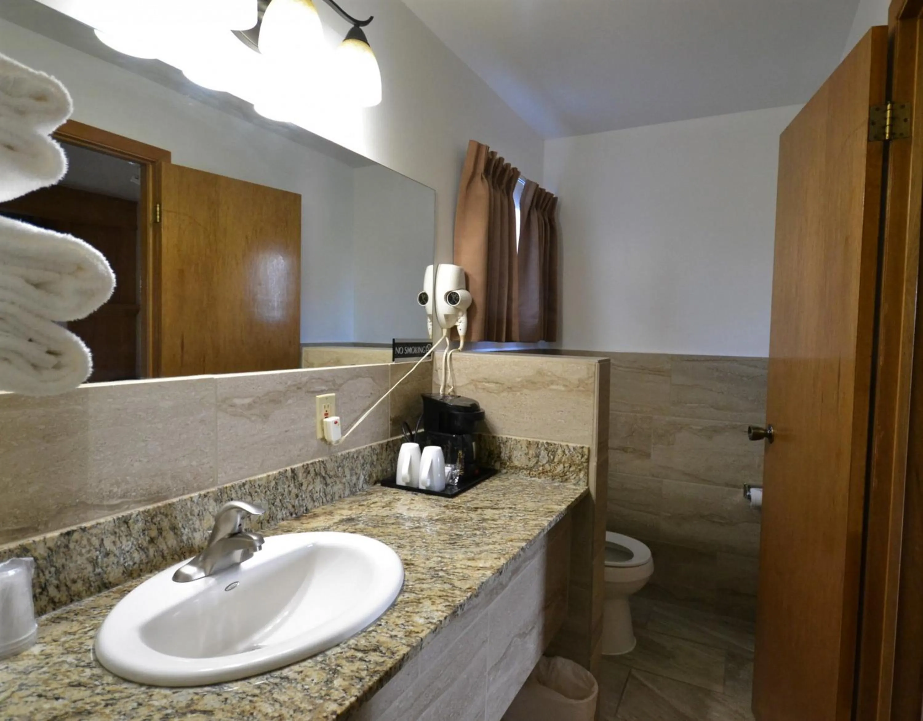 Bathroom in Newmarket Inn