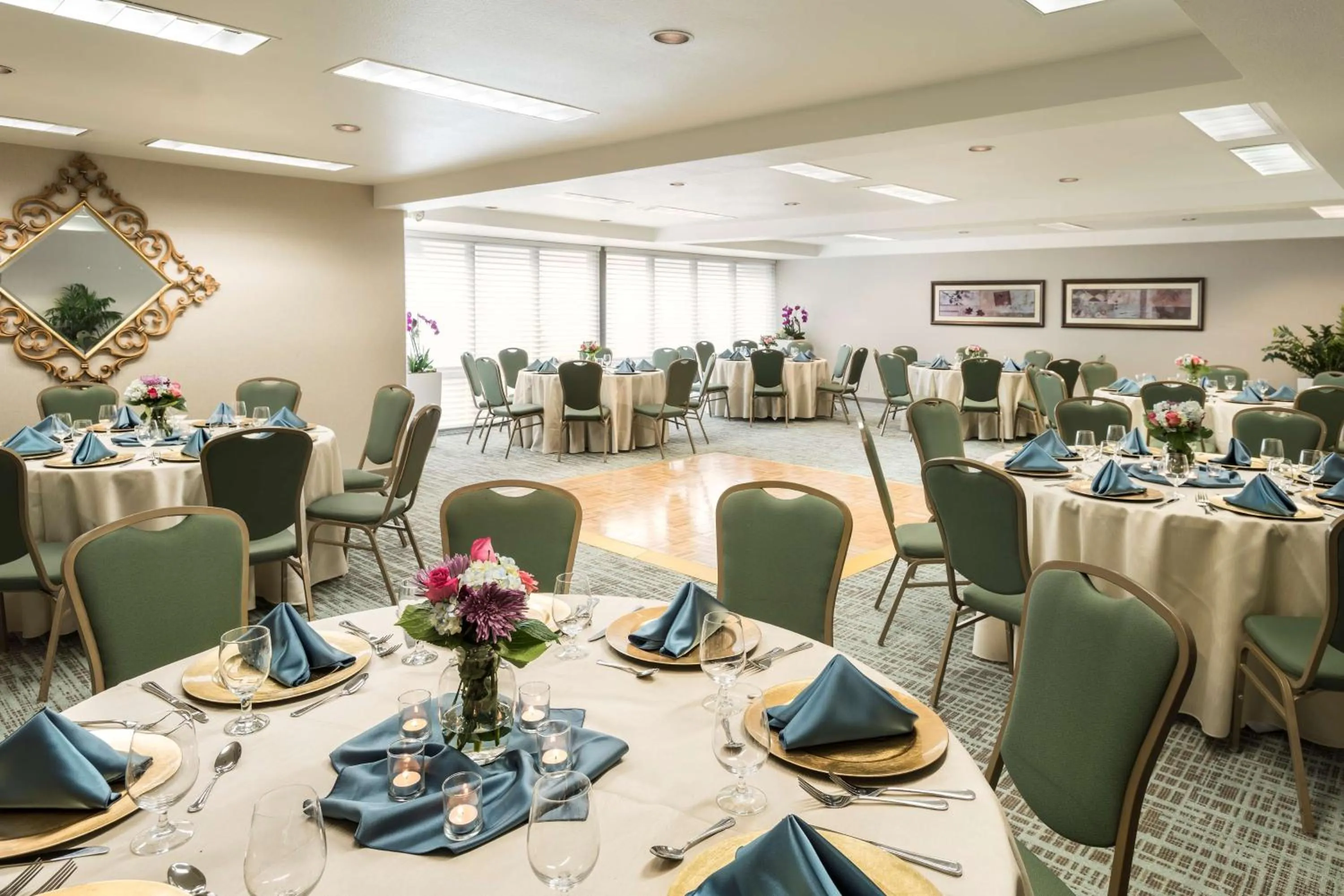 Meeting/conference room in DoubleTree by Hilton Campbell - Pruneyard Plaza