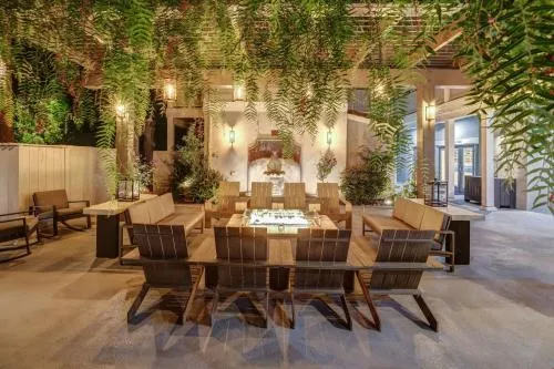 Sonoma Valley Inn, Tapestry Collection by Hilton