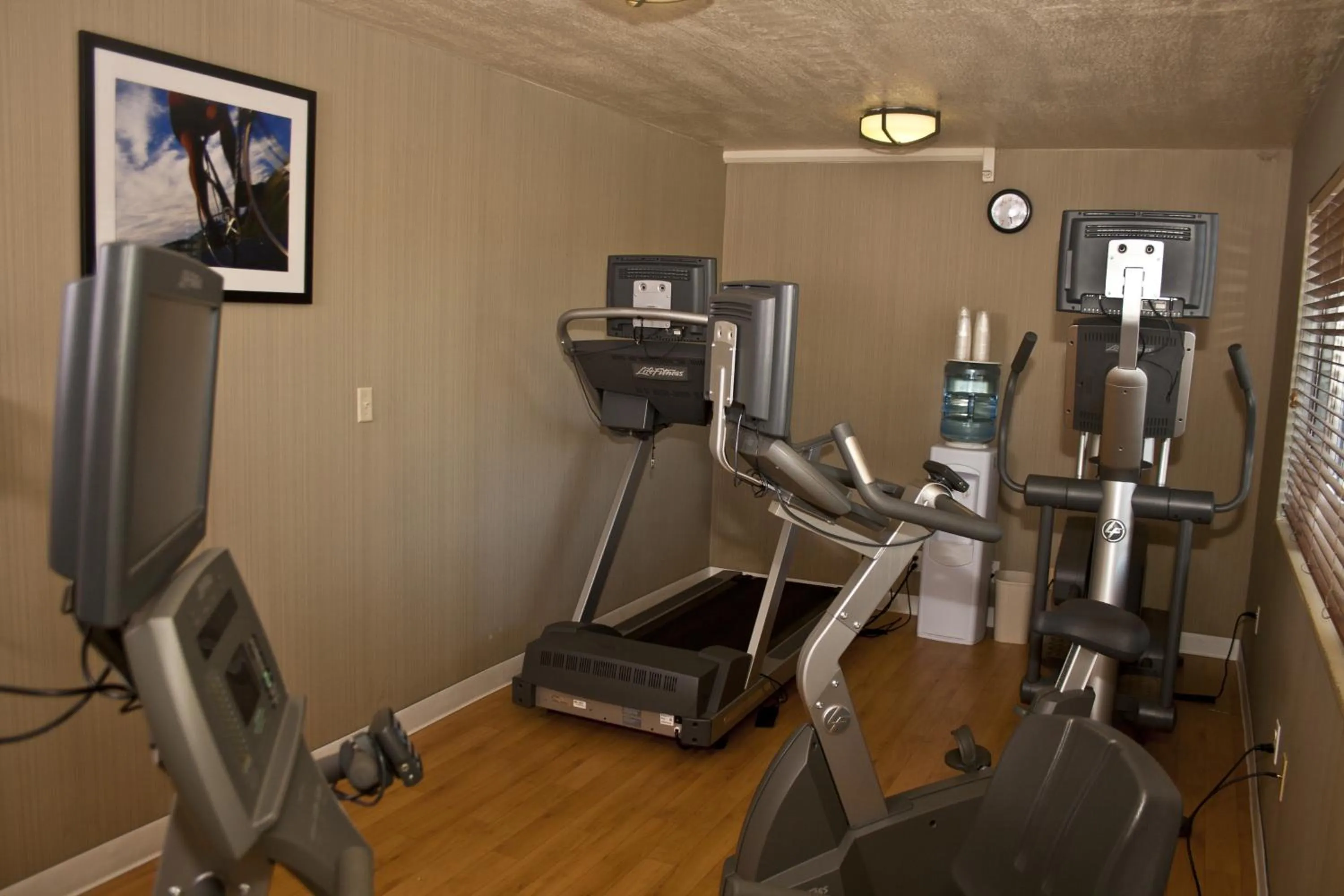 Fitness centre/facilities in Holiday Inn Express Mill Valley San Francisco Area by IHG