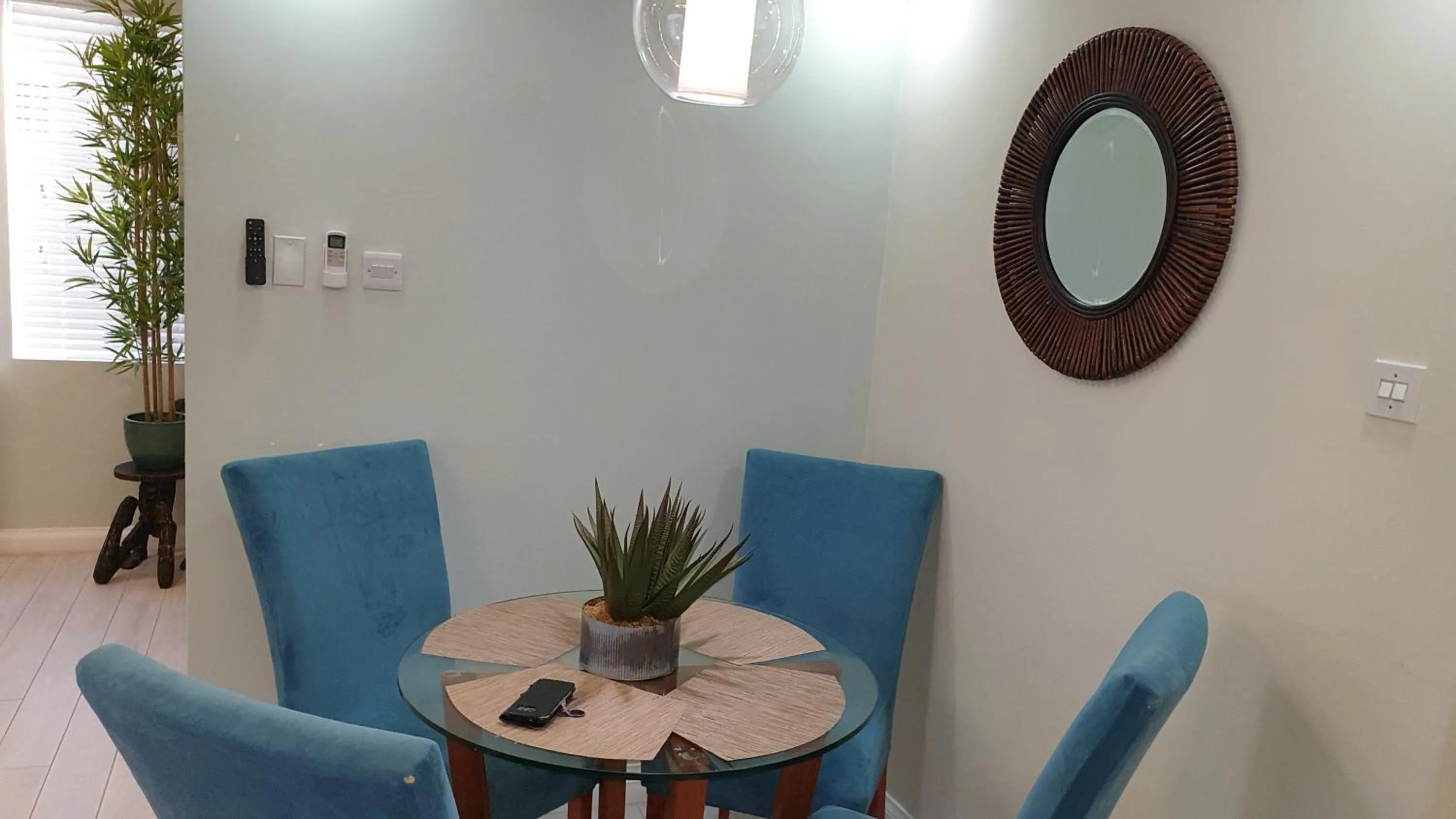 Dining area in Almond Grove at Sand Castle