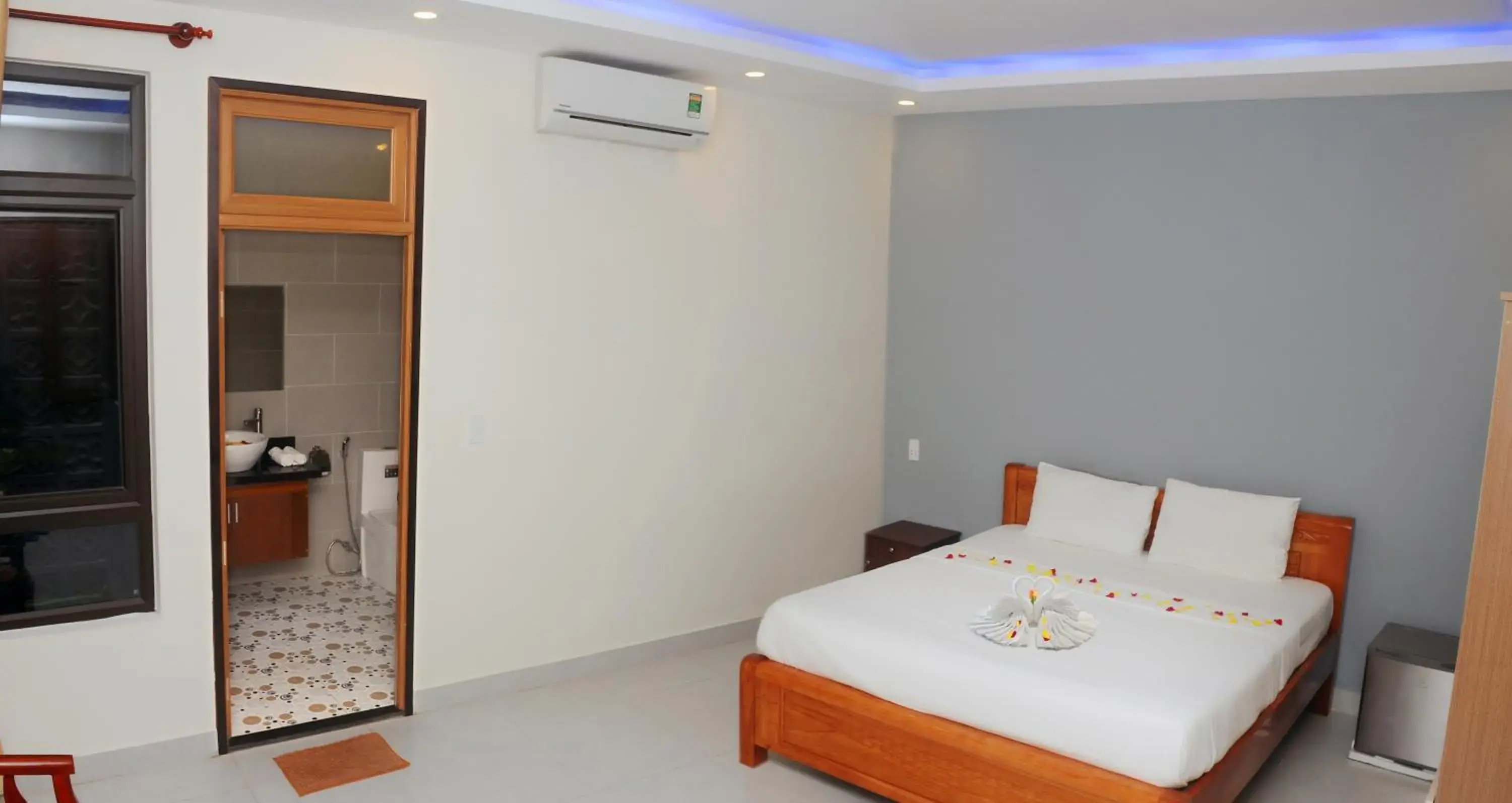 Night, Bed in Melody Boutique Villa Hoi An Night, Bed in Melody Boutique Villa Hoi An