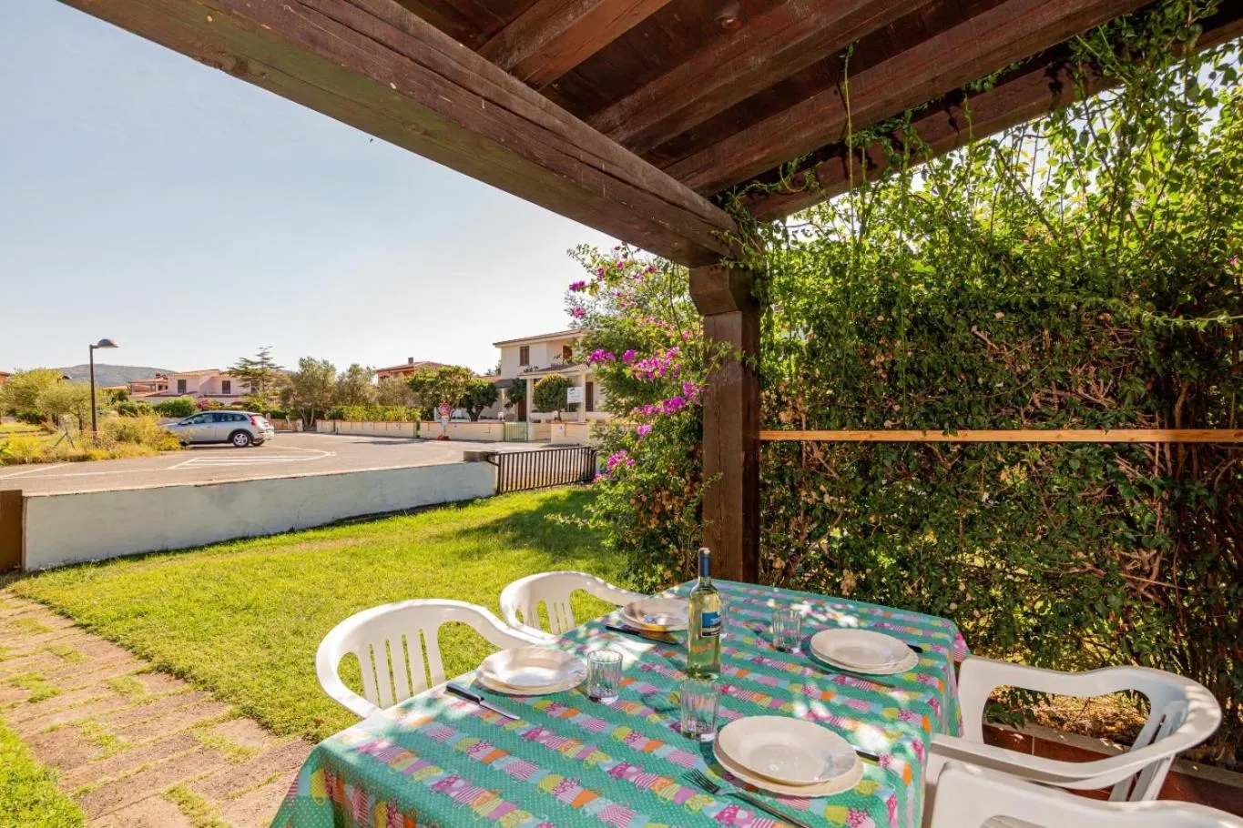 Appartamento Trilocale Le Canne 6 posti letto con giardino