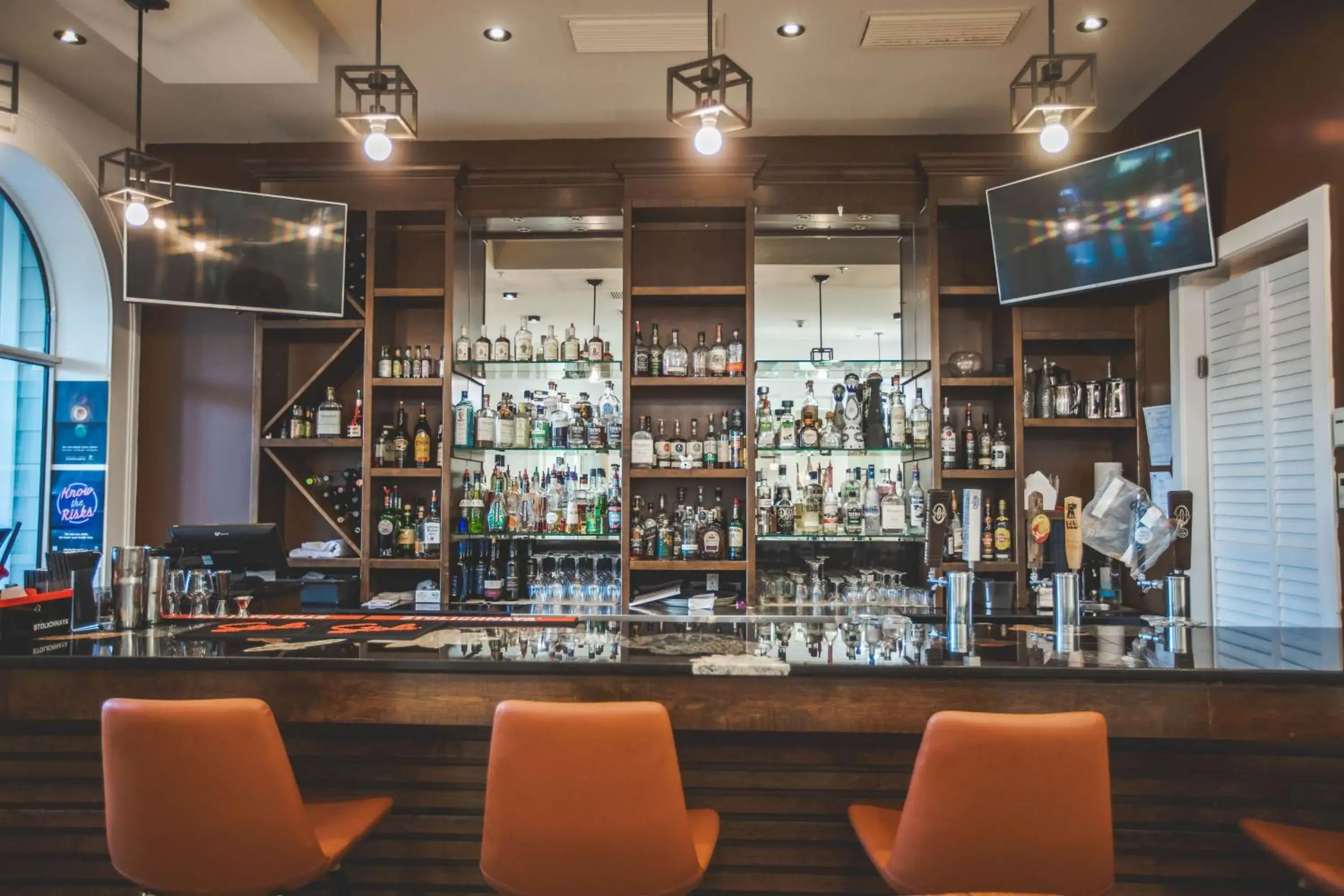 Lounge or bar in Prestige Oceanfront Resort, WorldHotels Luxury Lounge or bar in Prestige Oceanfront Resort, WorldHotels Luxury