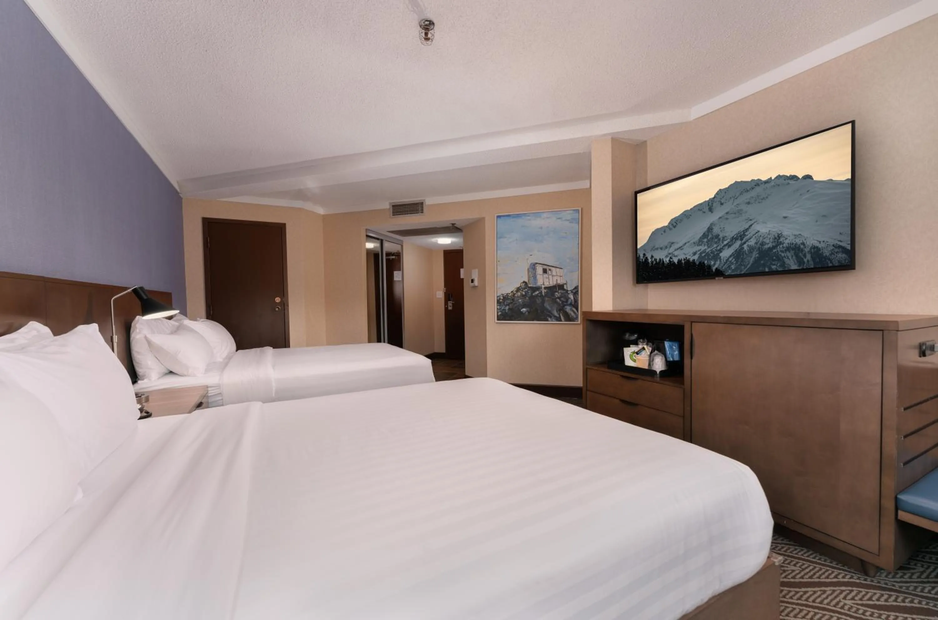 Bed in Prestige Mountain Resort Rossland
