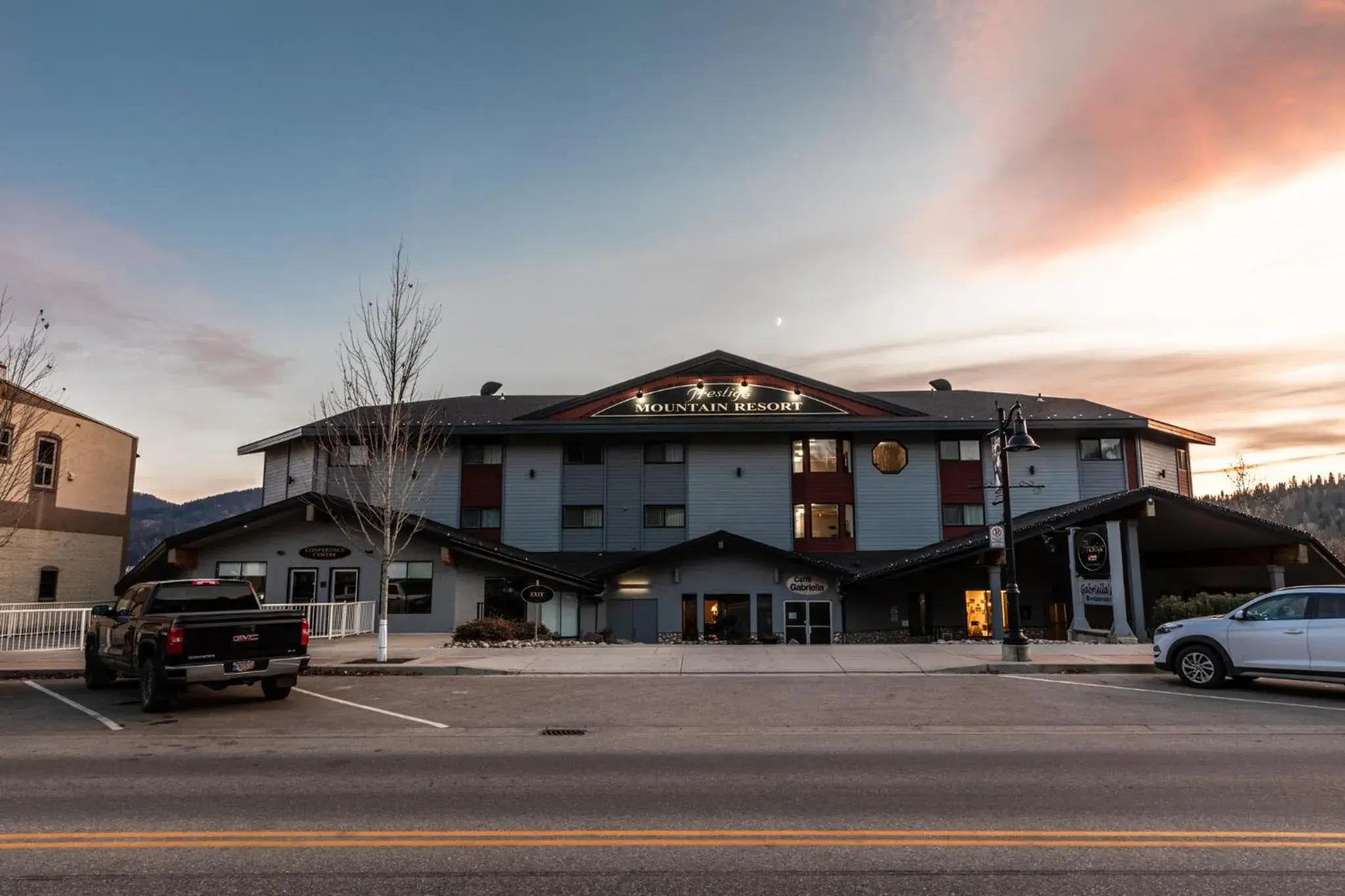 Property building in Prestige Mountain Resort Rossland Property building in Prestige Mountain Resort Rossland