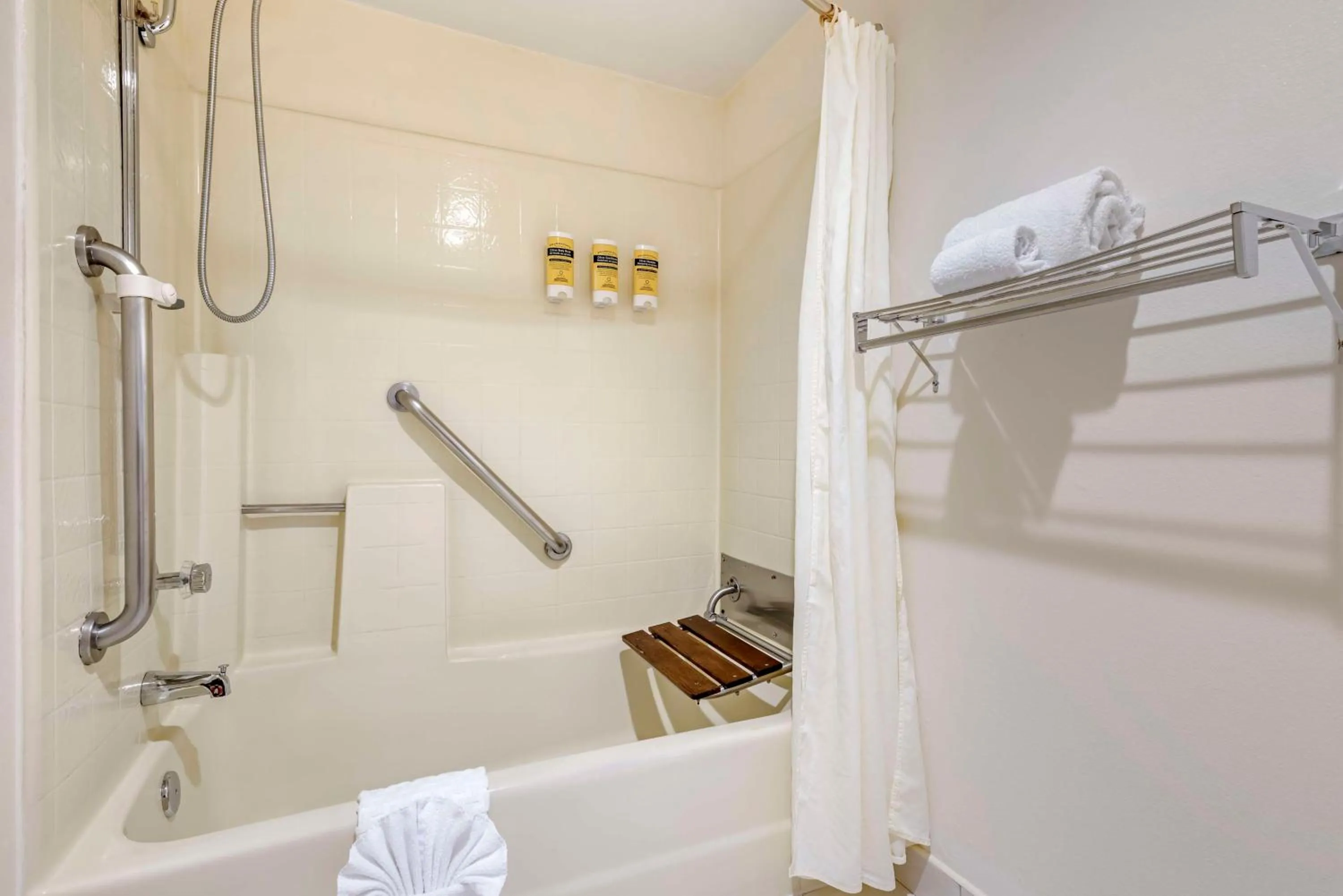 Bathroom in Best Western Plus Palm Desert Resort