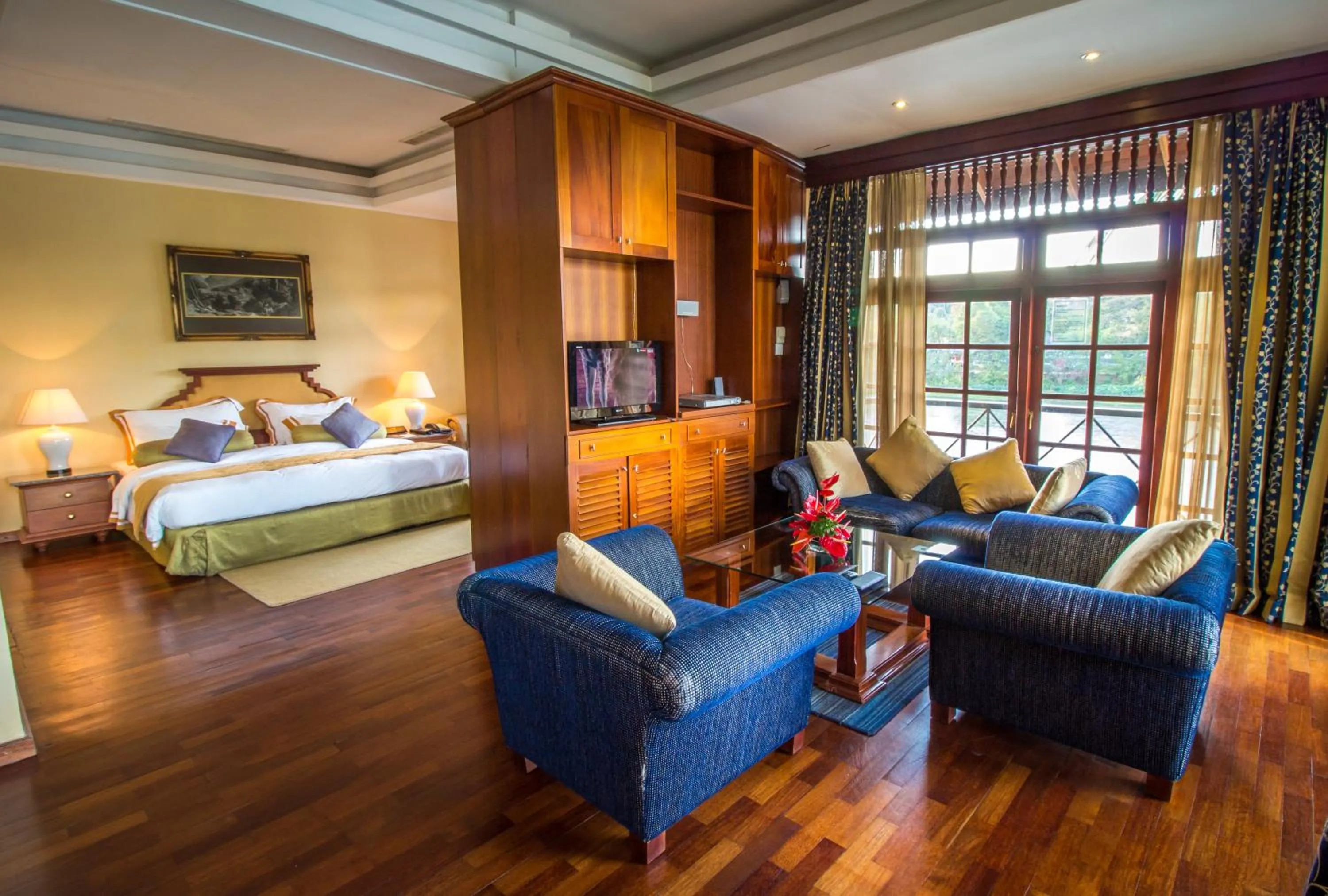 One Bed Room River Suite - single occupancy in Mahaweli Reach Hotel