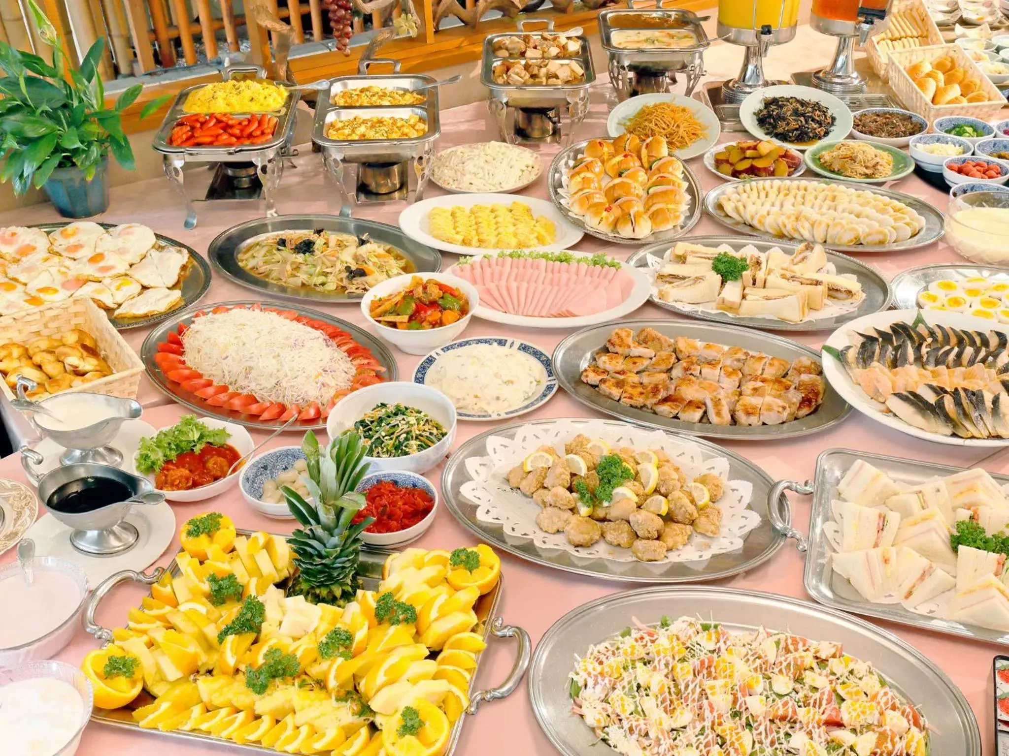 Buffet breakfast in Hotel Pearl City Sendai Buffet breakfast in Hotel Pearl City Sendai