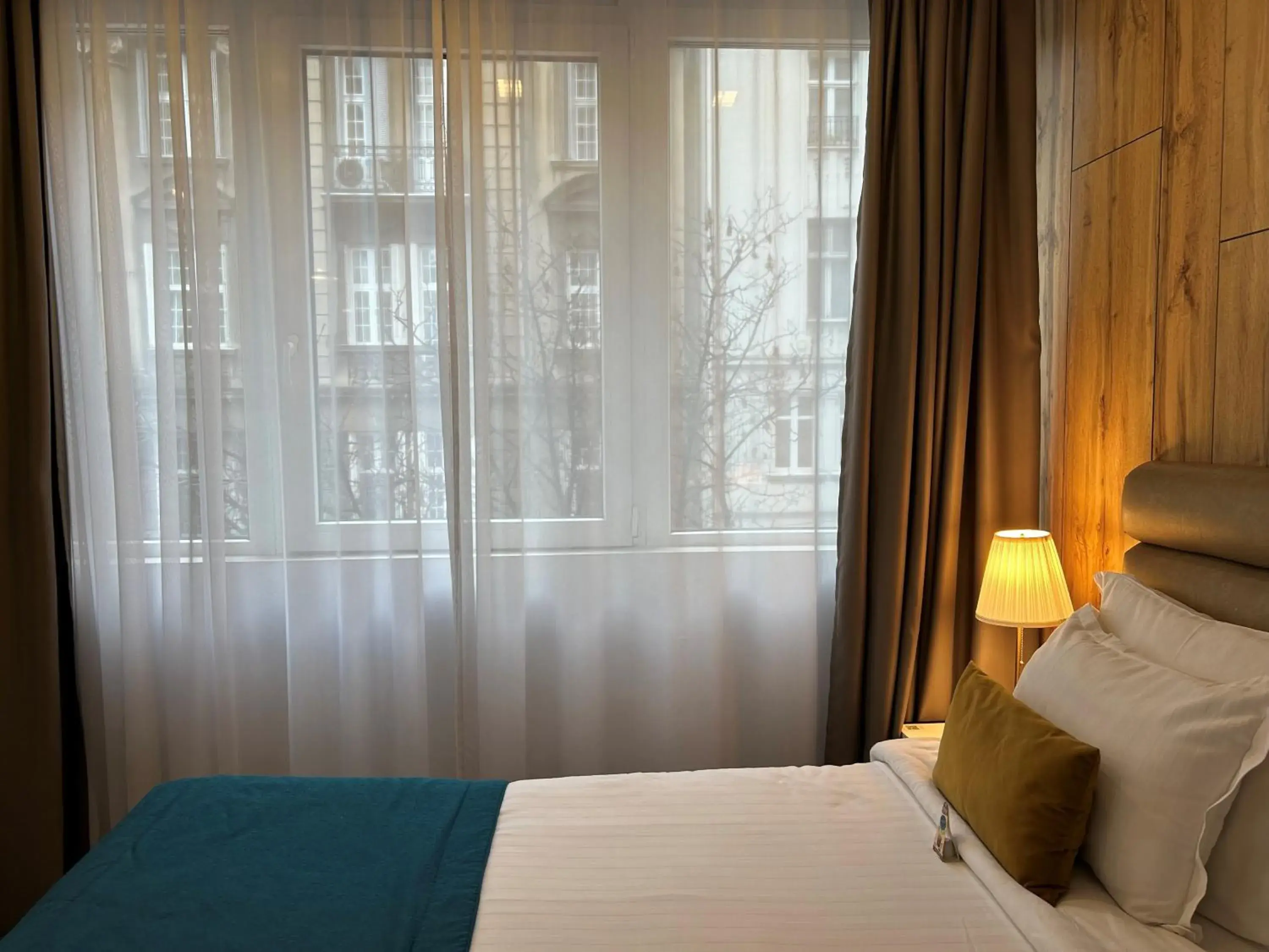 Property building, Bed in MARK Hotel Property building, Bed in MARK Hotel