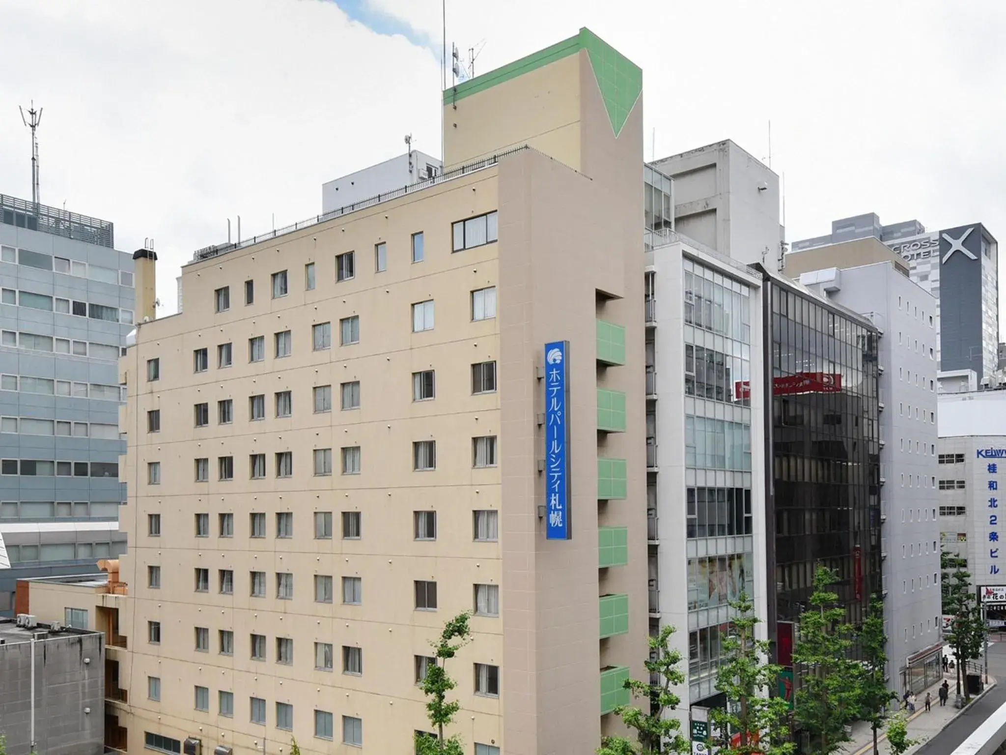 Property building in Hotel Pearl City Sapporo Property building in Hotel Pearl City Sapporo