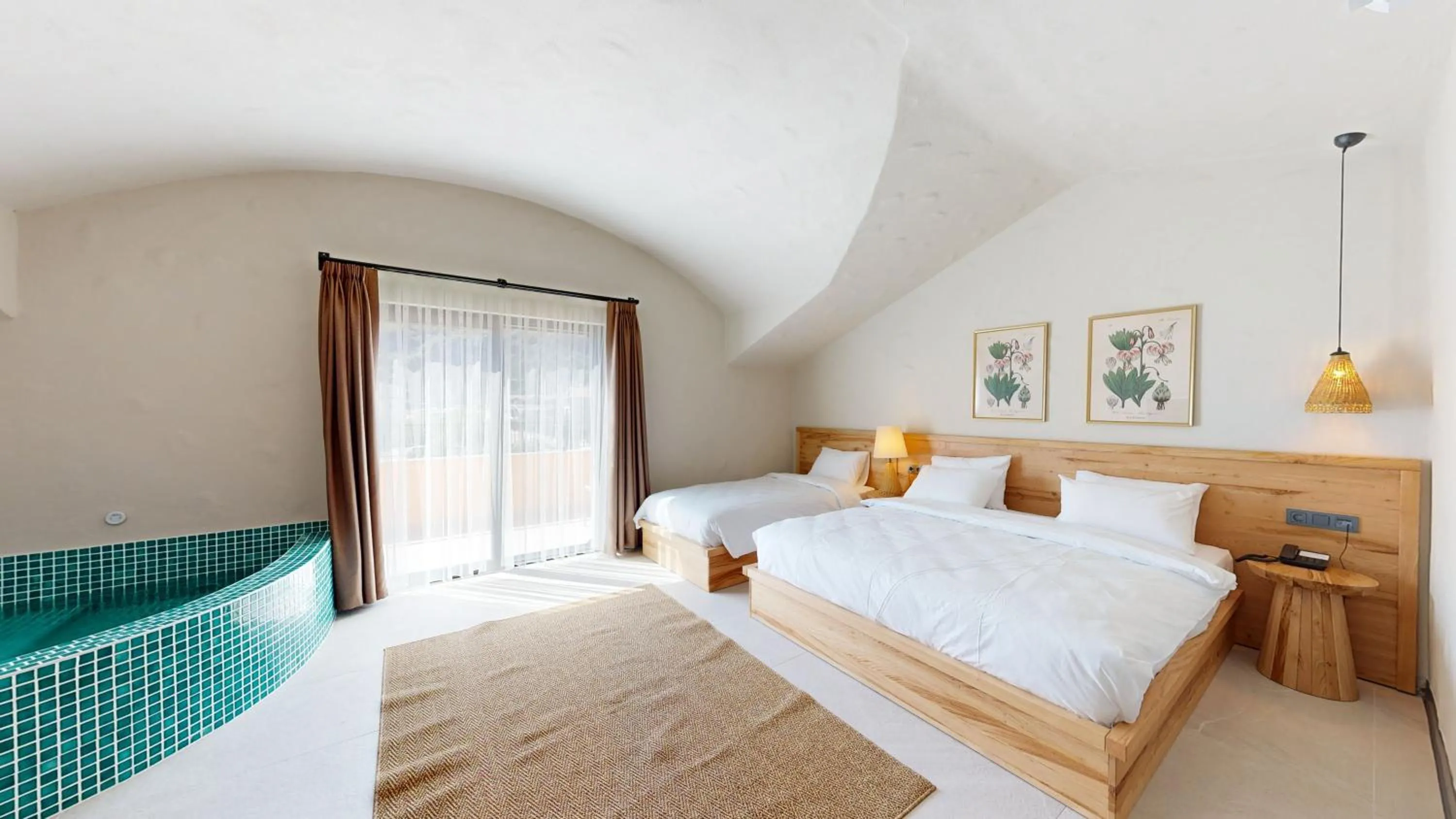 Photo of the whole room, Bed in Unsal Hotel