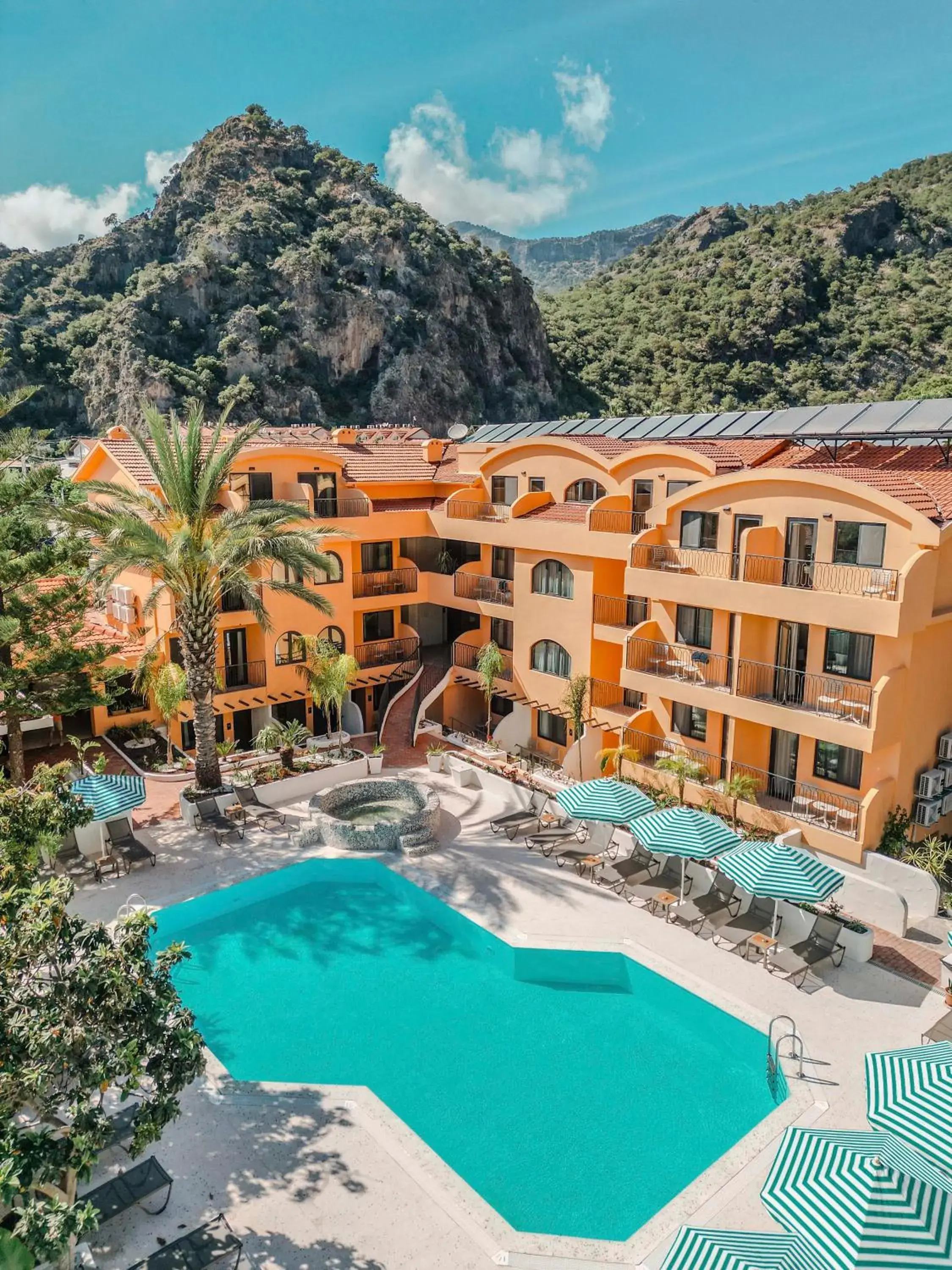 Property building in Unsal Hotel Property building in Unsal Hotel