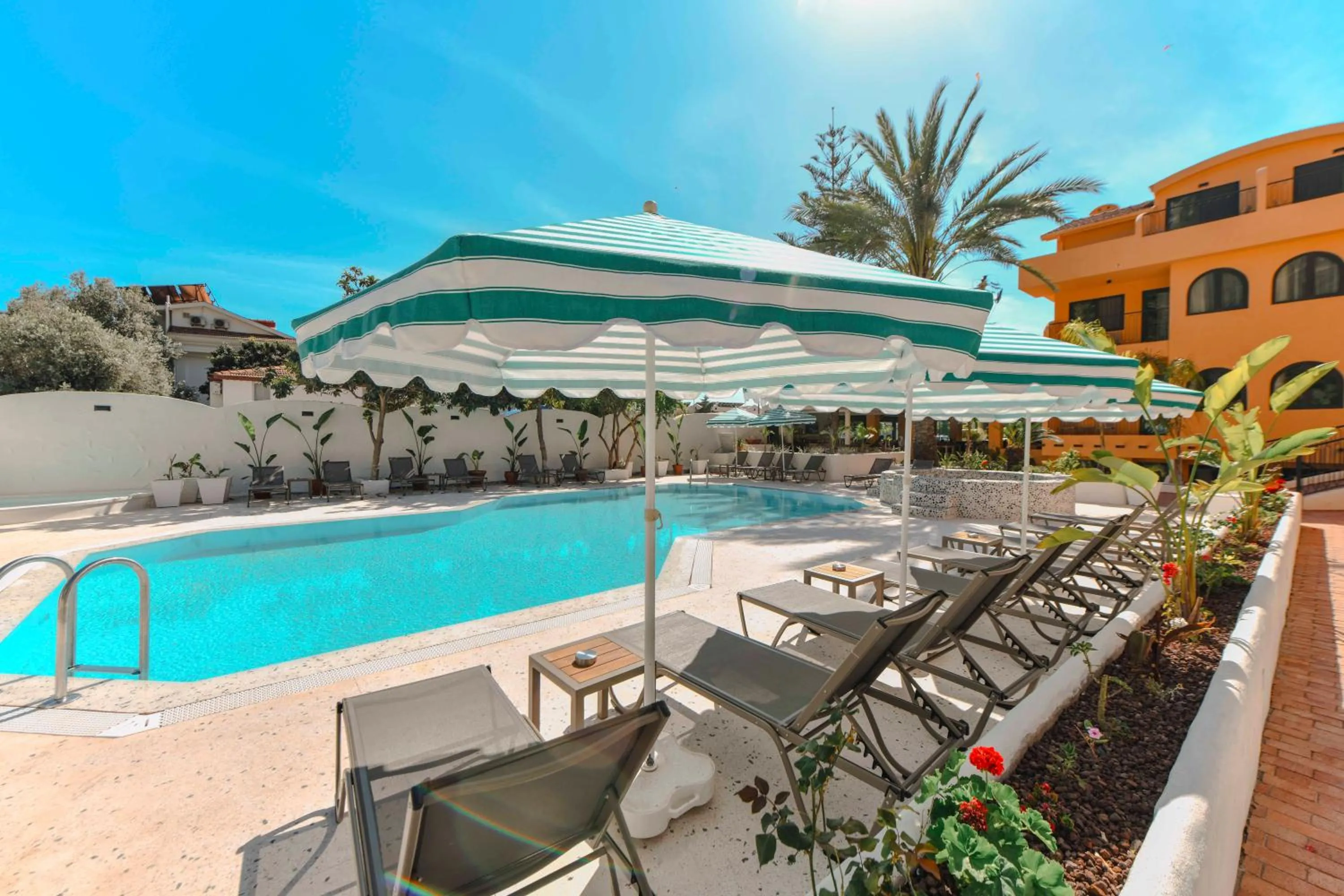 Garden in Unsal Hotel