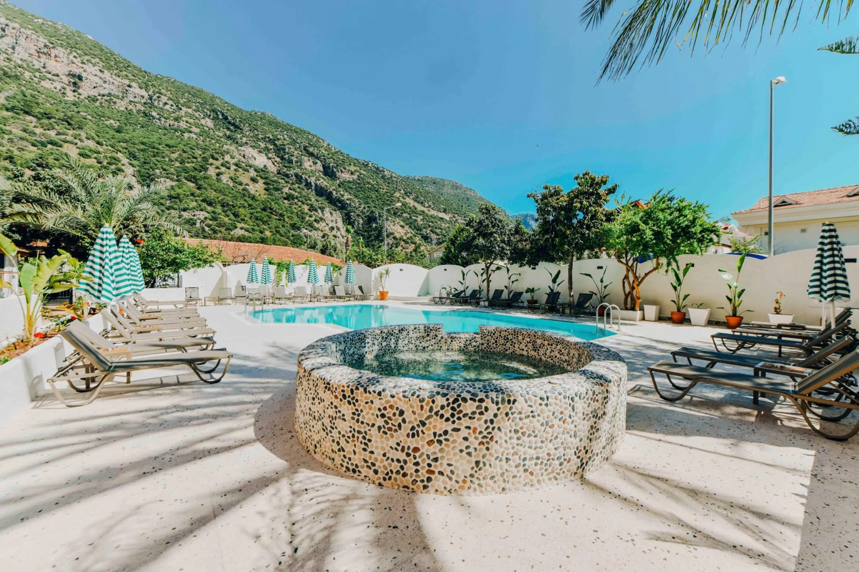 Garden in Unsal Hotel