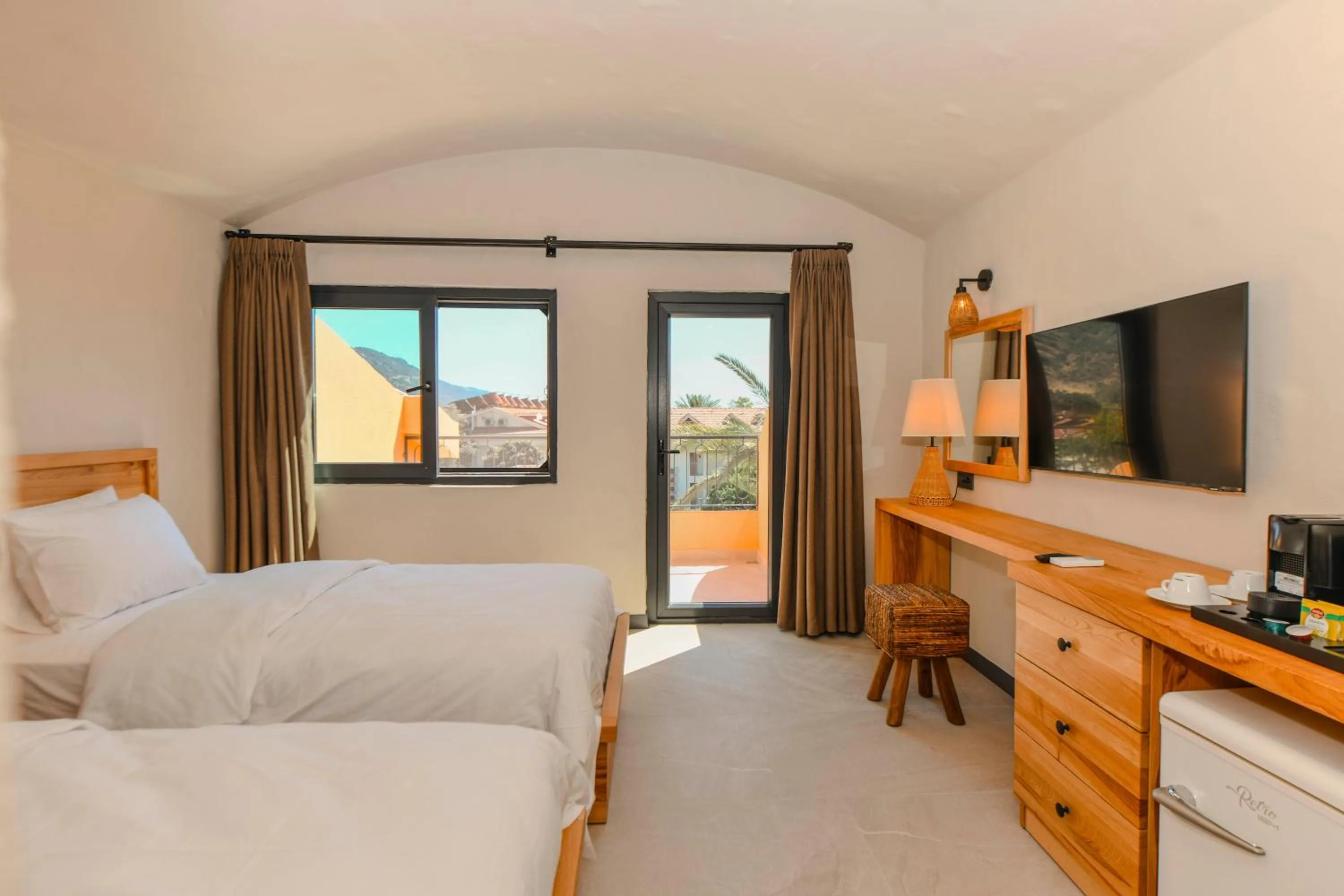 Photo of the whole room, Bed in Unsal Hotel