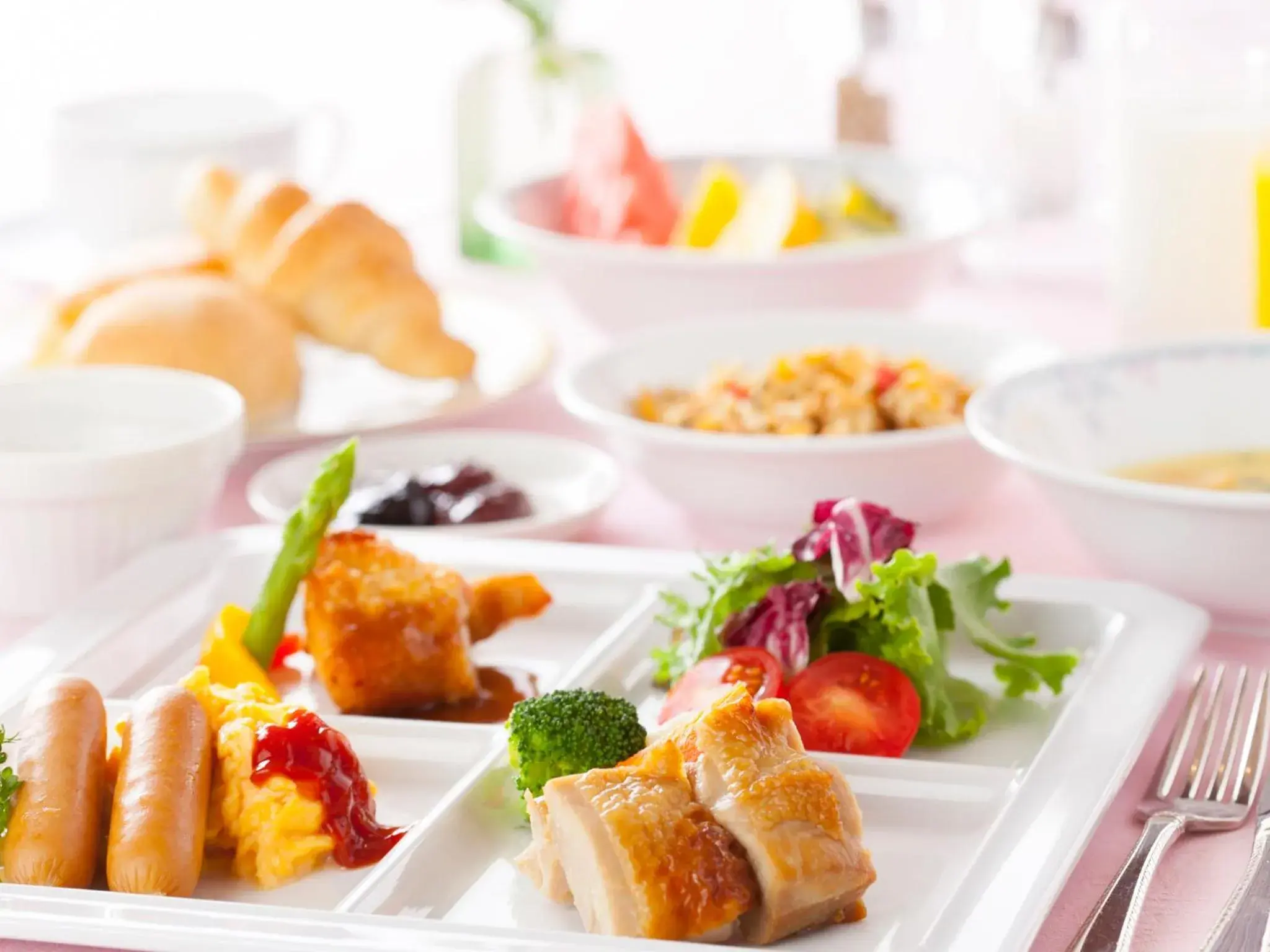 Restaurant/places to eat in Chofu Creston Hotel Restaurant/places to eat in Chofu Creston Hotel