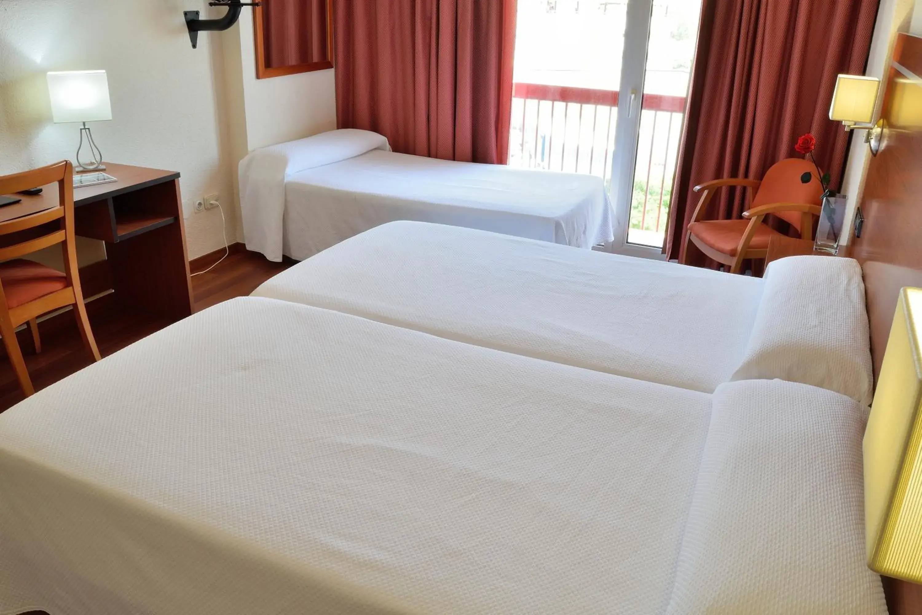 Photo of the whole room, Bed in Hotel Mari Carmen Photo of the whole room, Bed in Hotel Mari Carmen