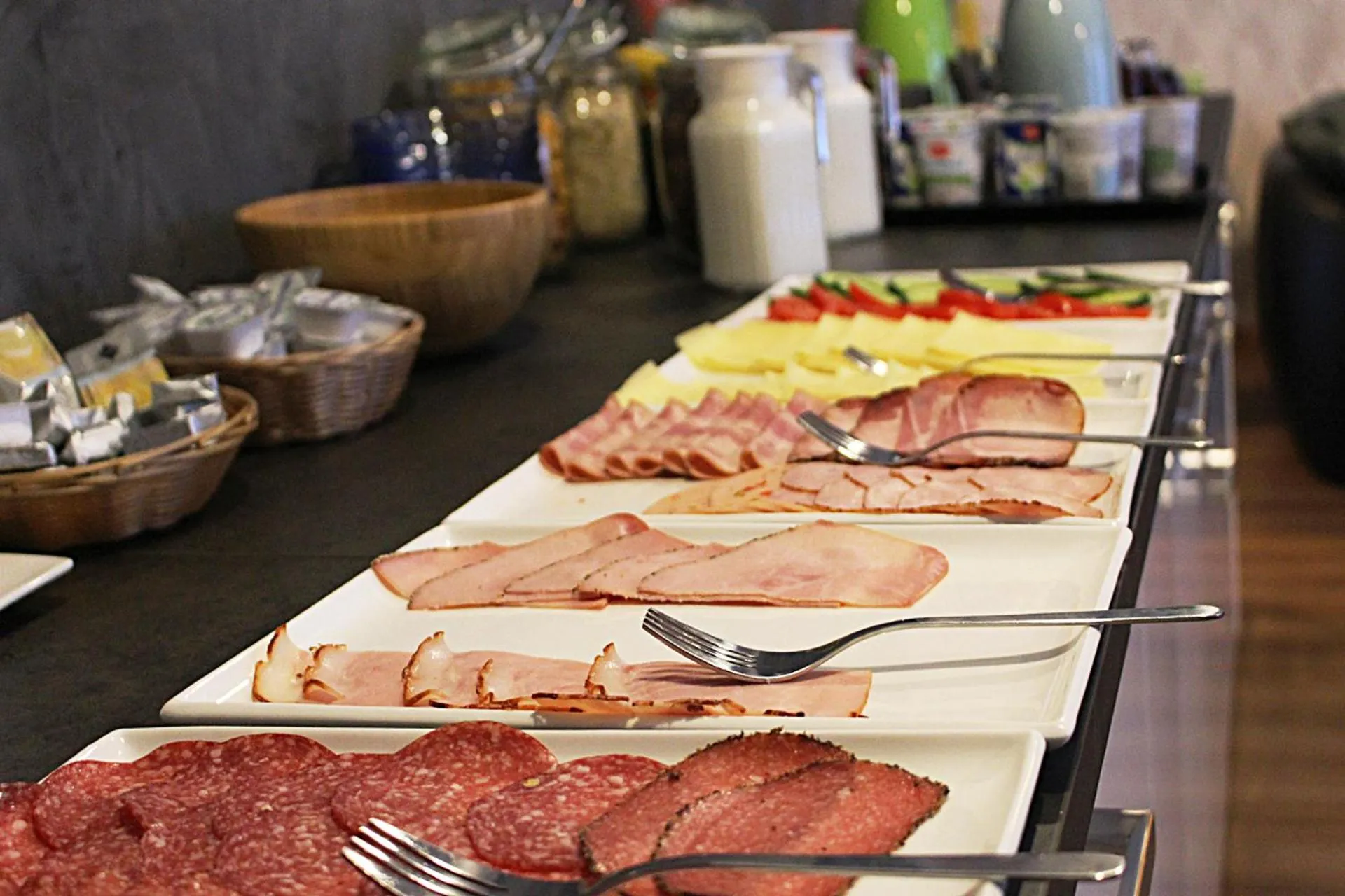 Food and drinks in bestprice Hotel Eschweiler