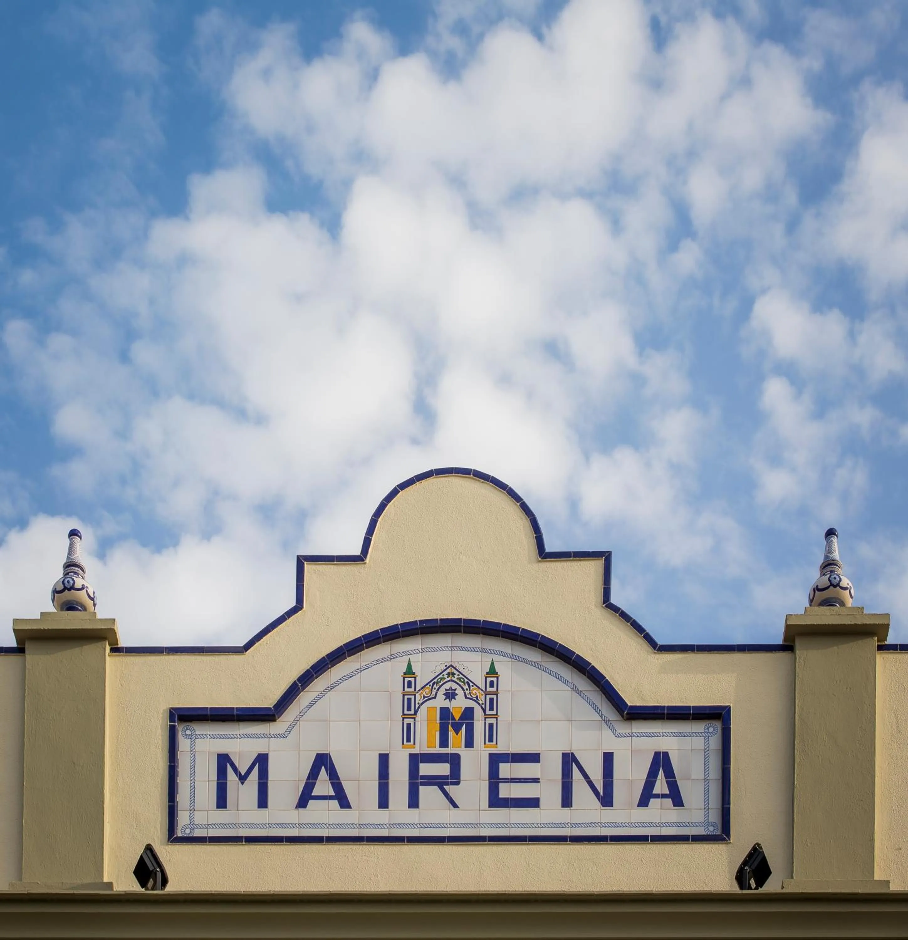 Facade/entrance in Hotel Mairena