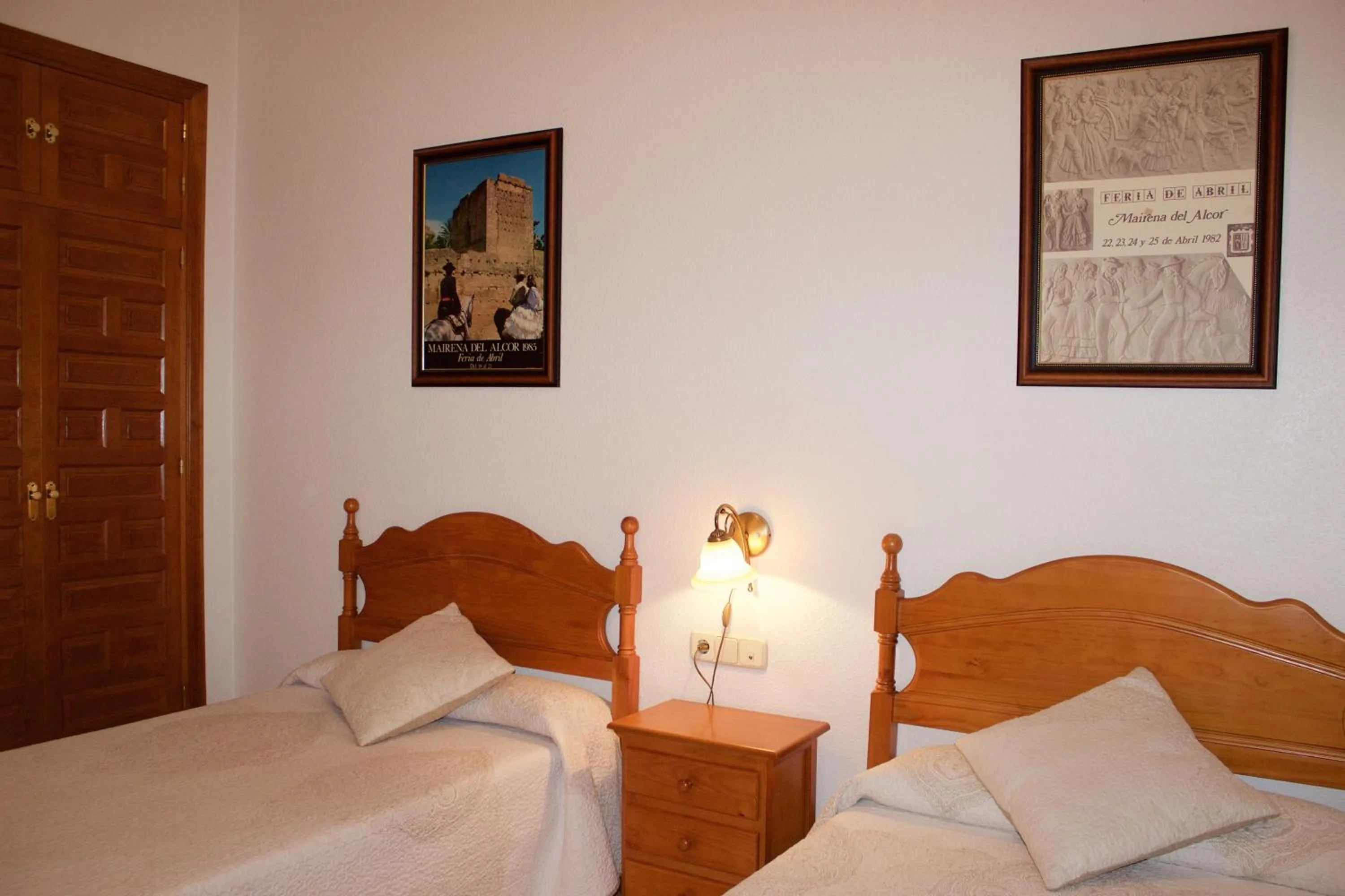 Photo of the whole room, Bed in Hotel Mairena