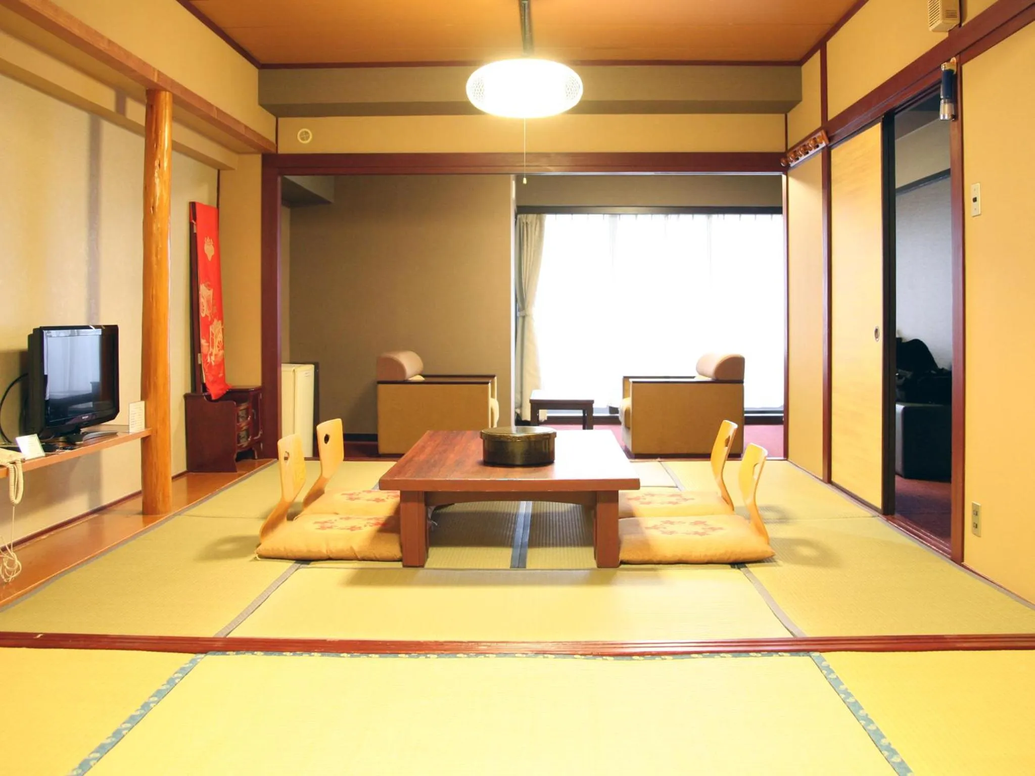 Photo of the whole room in Hotel Kirishima Castle