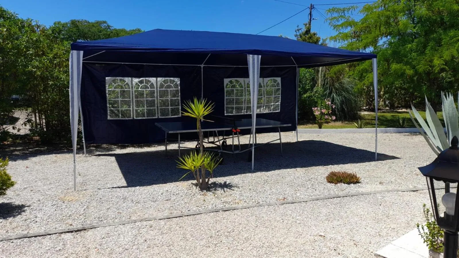 Table tennis in Casa Zanzibar Hotel