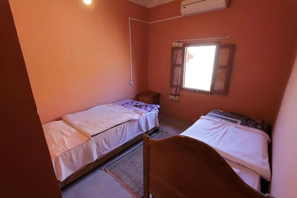 Bed in kasbah Ait arbi