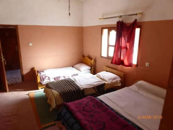 Photo of the whole room, Bed in kasbah Ait arbi