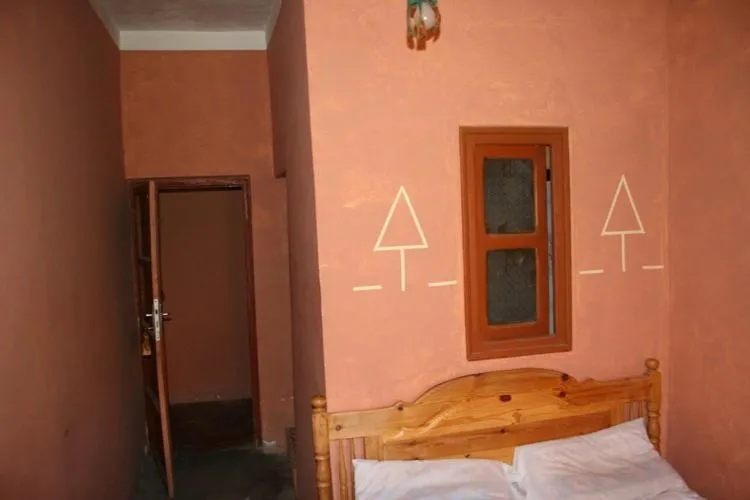 Bed in kasbah Ait arbi